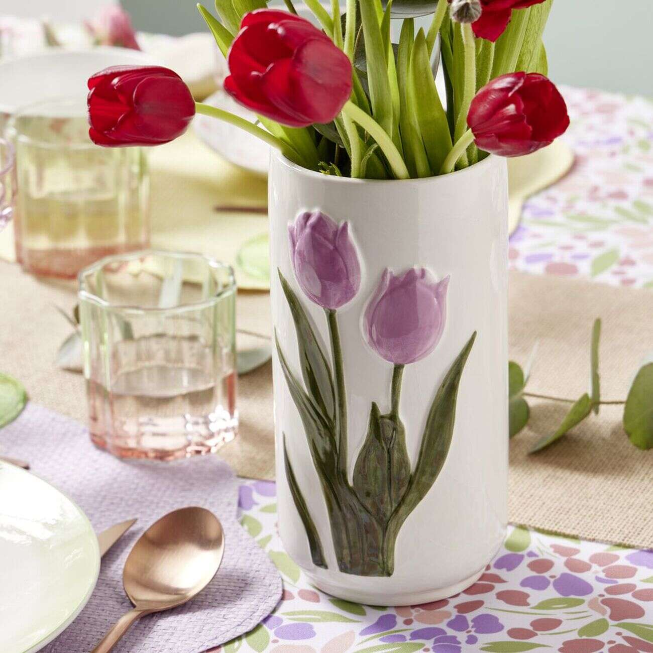 Vase en céramique blanc relief tulipe 3D Ø10xH20cm