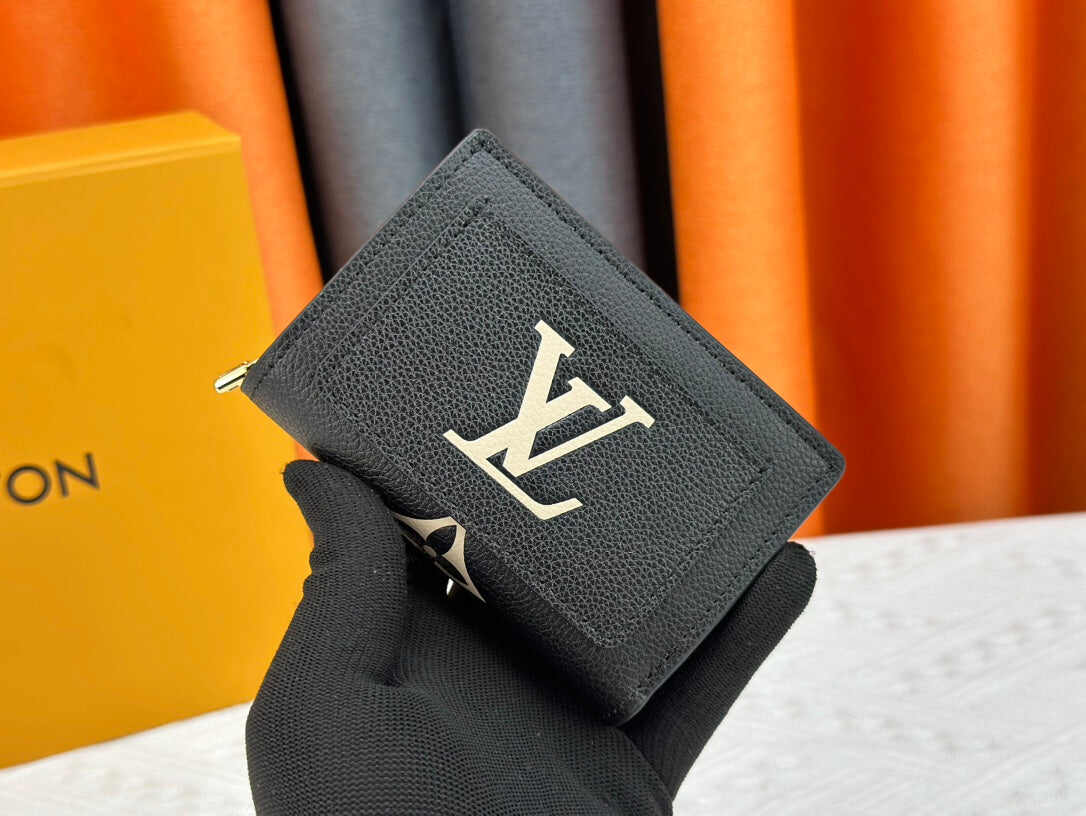 【ルイヴィトン】大容量コンパクト財布 在庫僅少 今すぐチェック