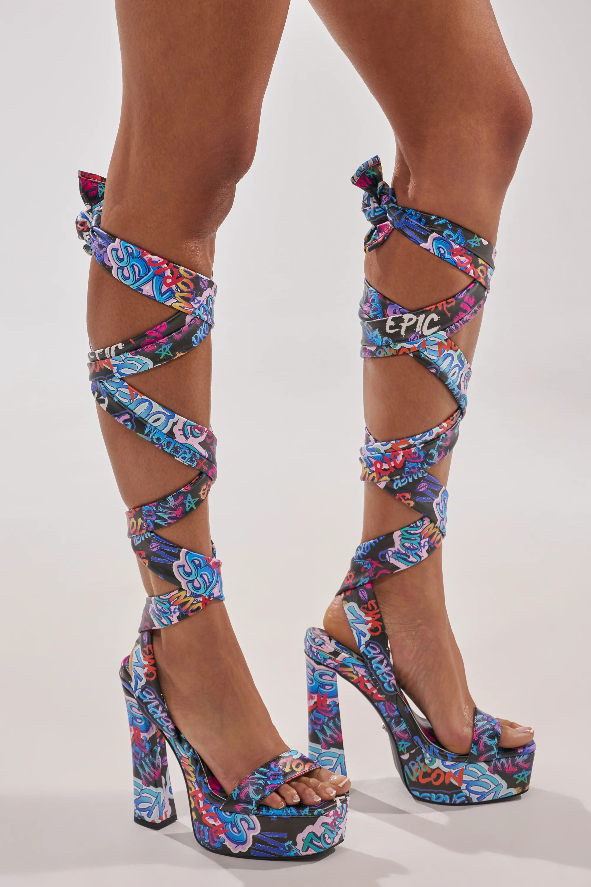 AKIRA GOLD MAGRITTE GRAFFITI STRAPPY CHUNKY SANDAL - Akira Store