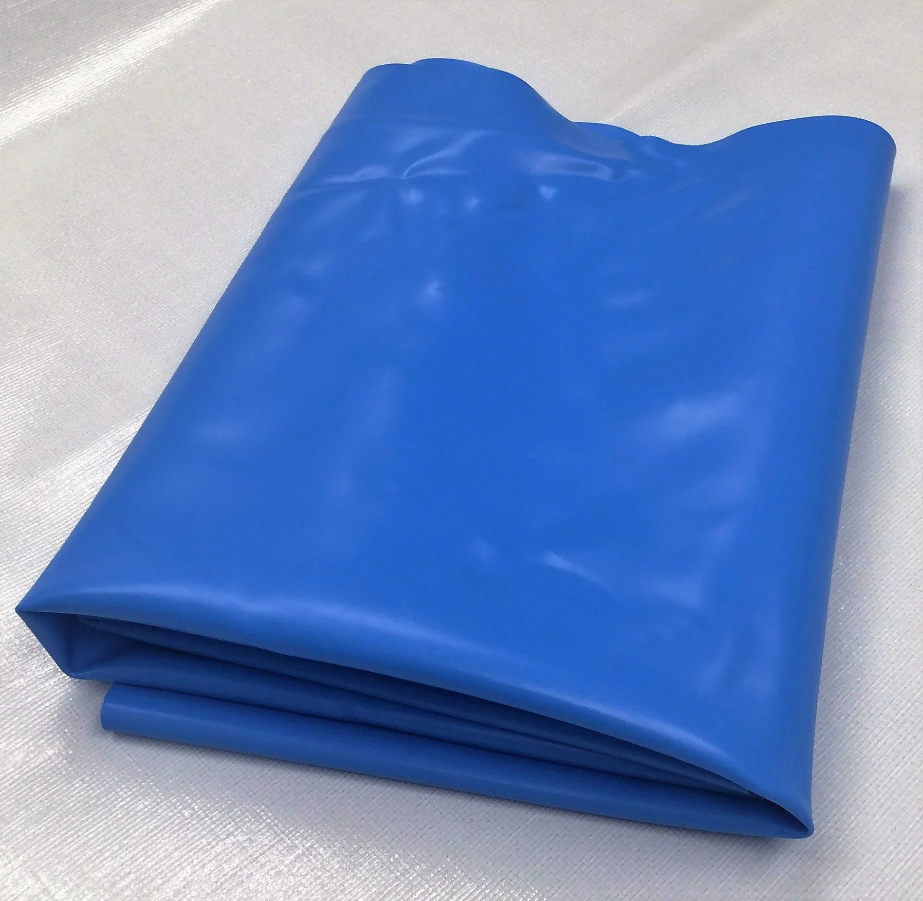 USA Pond Products - 15x50 Blue Pond Liner-15'W x 50'L (4.57m x 15.24m) in 30-mil Blue PVC (0.75mm)-Fish/Plant Friendly for Koi Ponds, Streams & Water Gardens