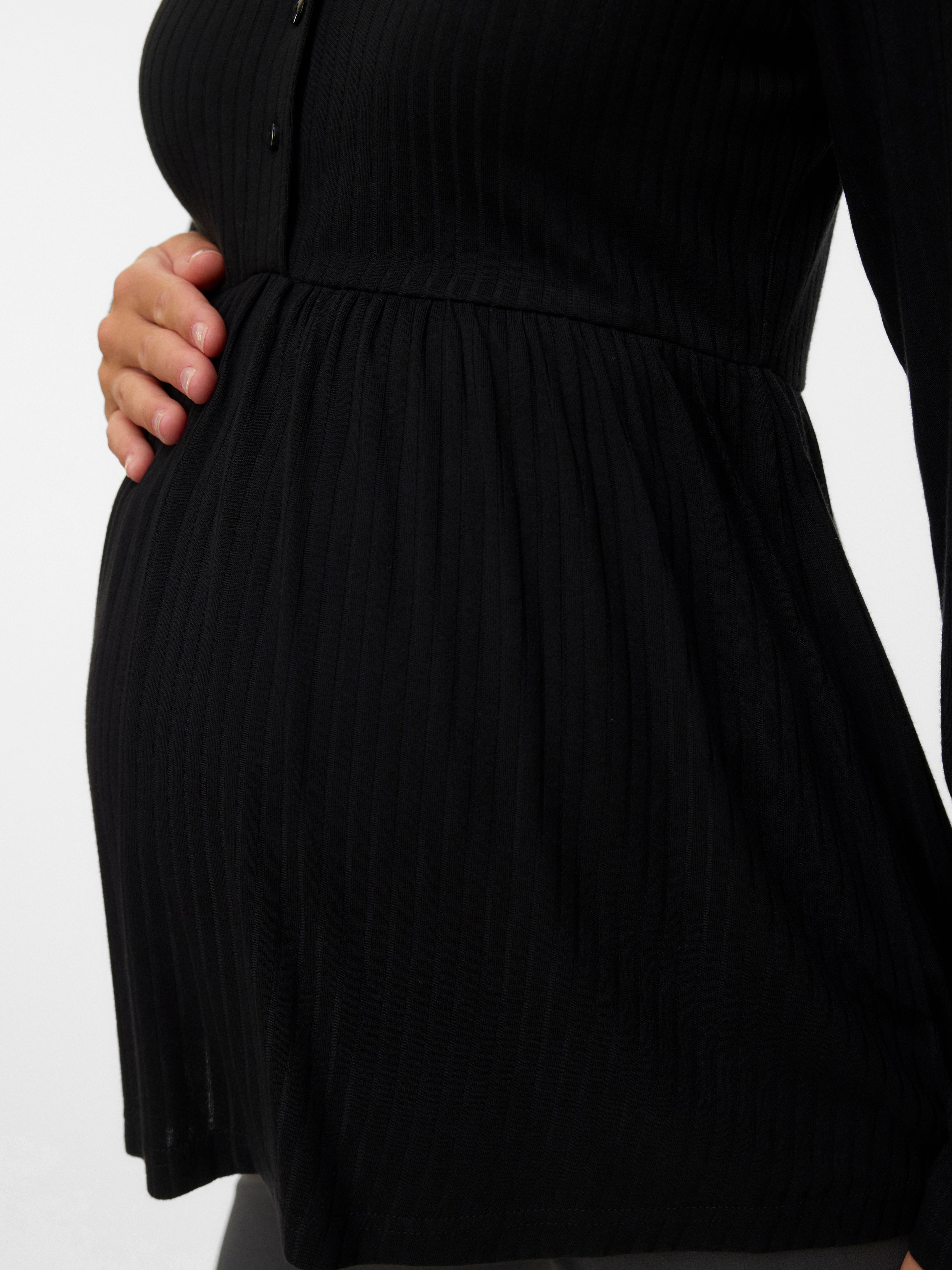 VERO MODA® Regular Fit V-Neck Top