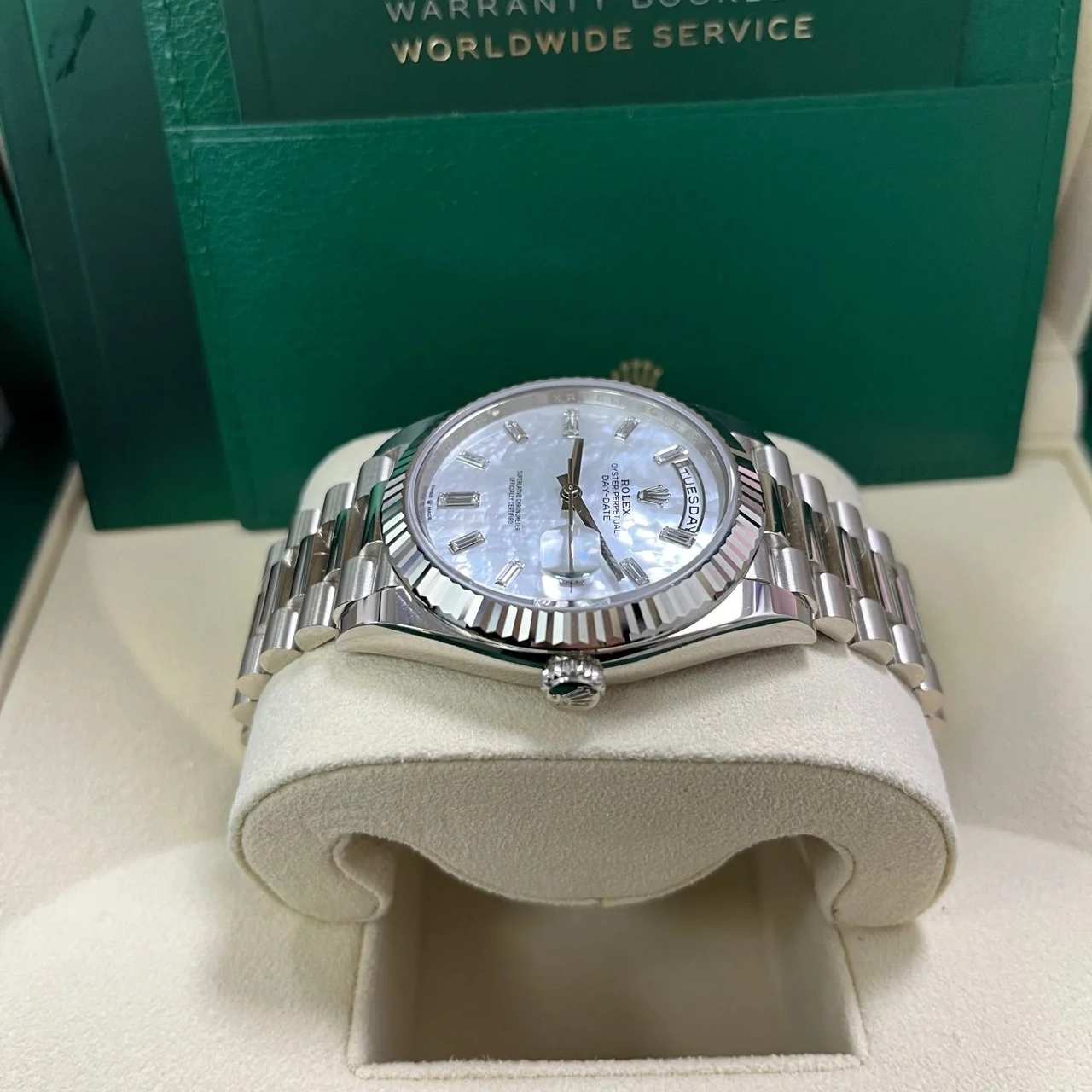 [Super Clone]RLX  Day-Date 228236-0026 Mother Of Pearl Diamonds Dial