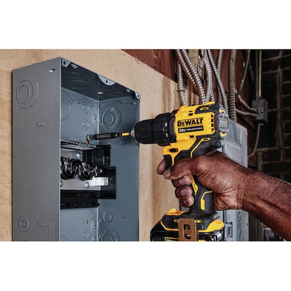 ATOMIC 20V MAX Cordless Brushless Compact 1/2 in Drill/Driver (Tool Only) Image 9