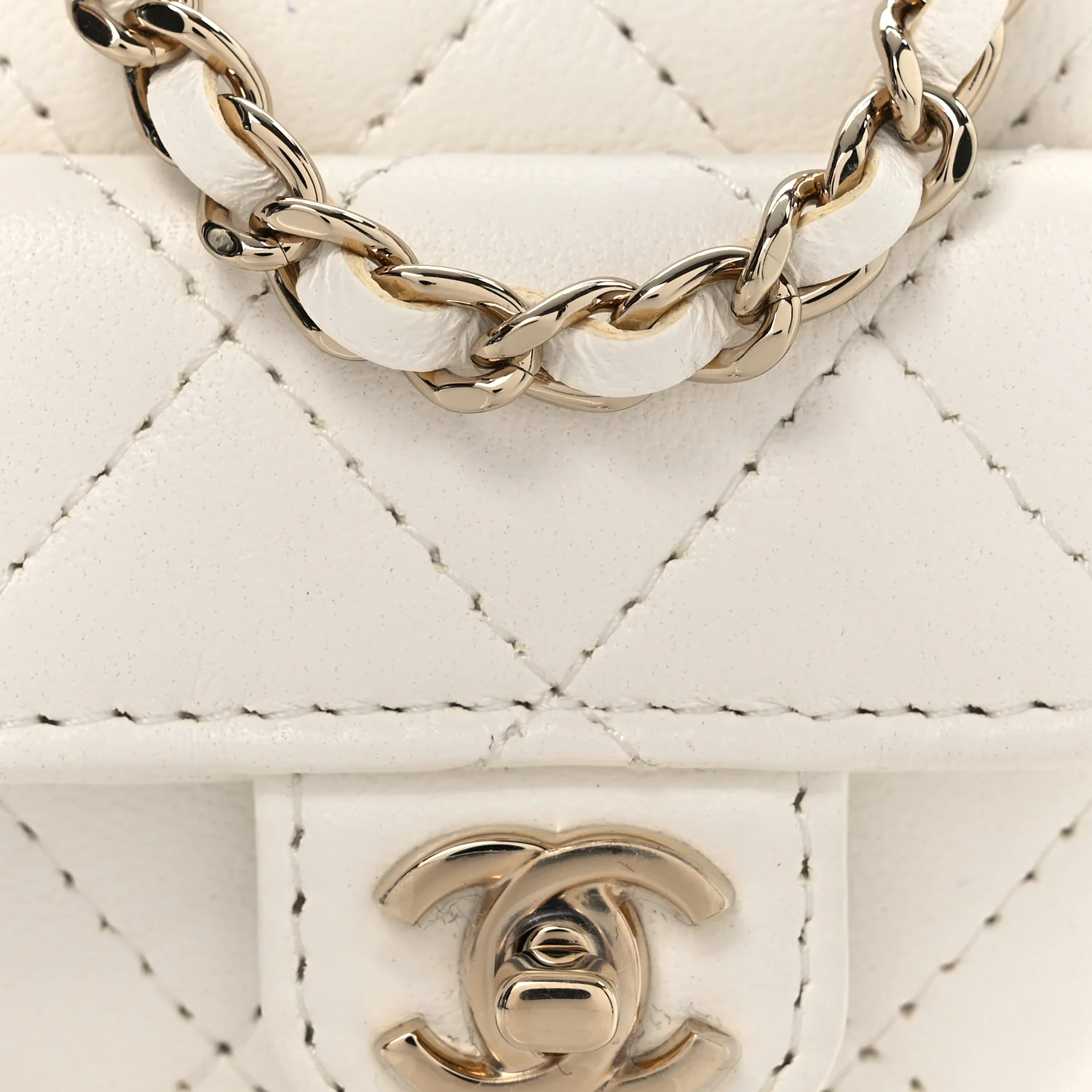 Lambskin Quilted CC In Love Heart Coin Purse With Chain White