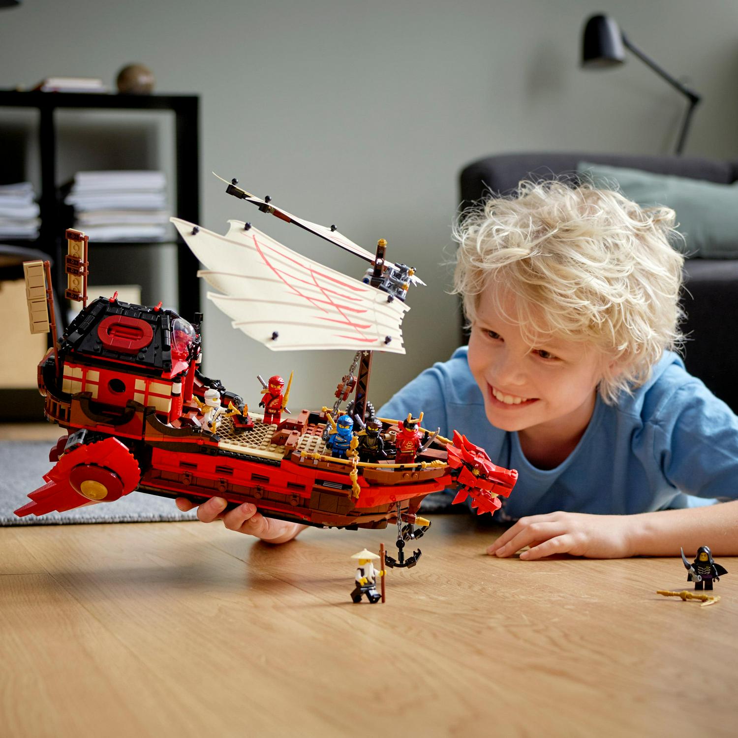 NINJAGO Legacy Destiny's Bounty 71705 Ninja Building Toy Ages 9+ (1 781 Pieces) Image 3