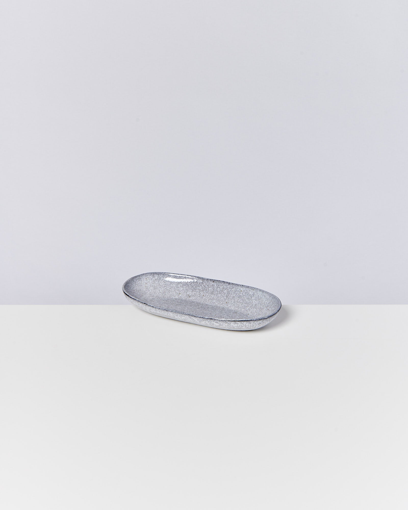 MAE - SERVING PLATTER M GRAY