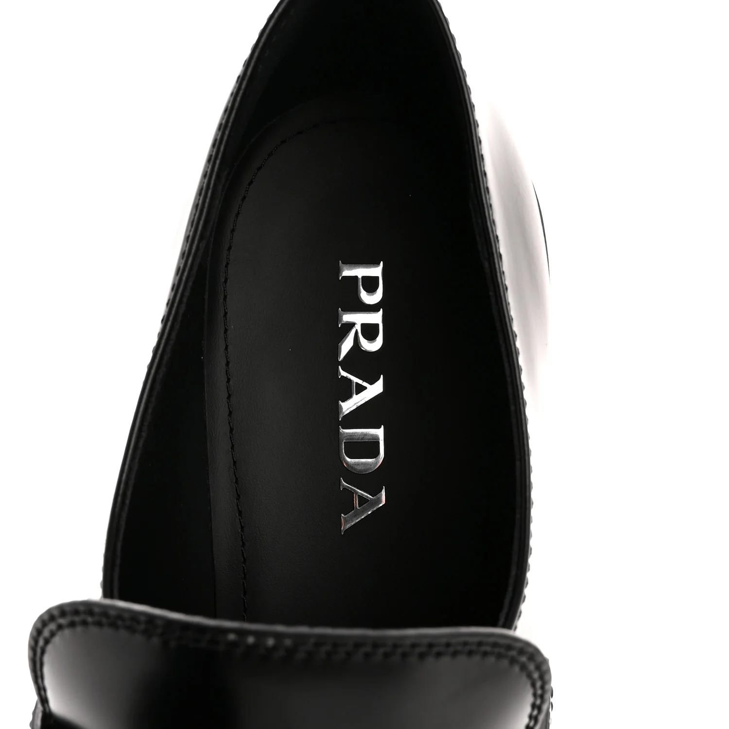 Spazzolato Metal Triangle Logo 50mm Loafers 40.5 Black