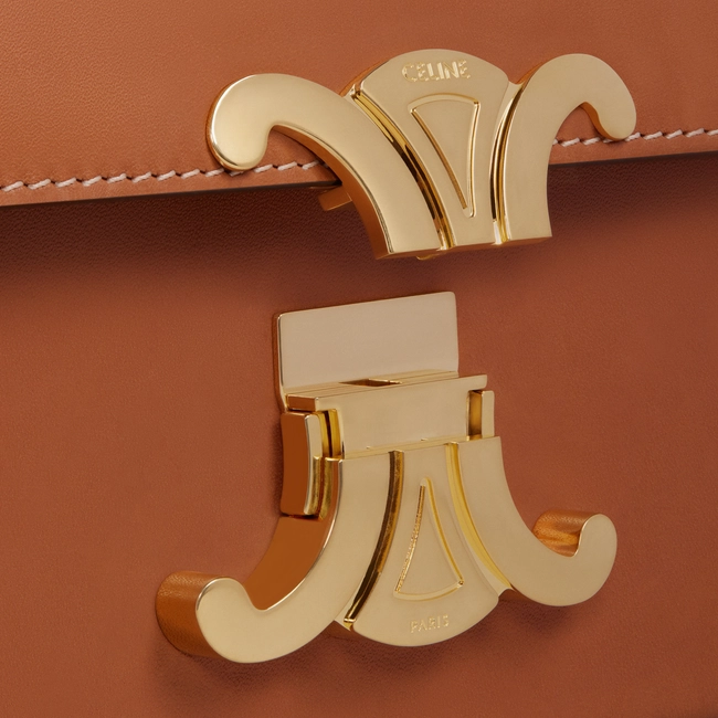TRIOMPHE SHOULDER BAG IN NATURAL CALFSKIN TAN