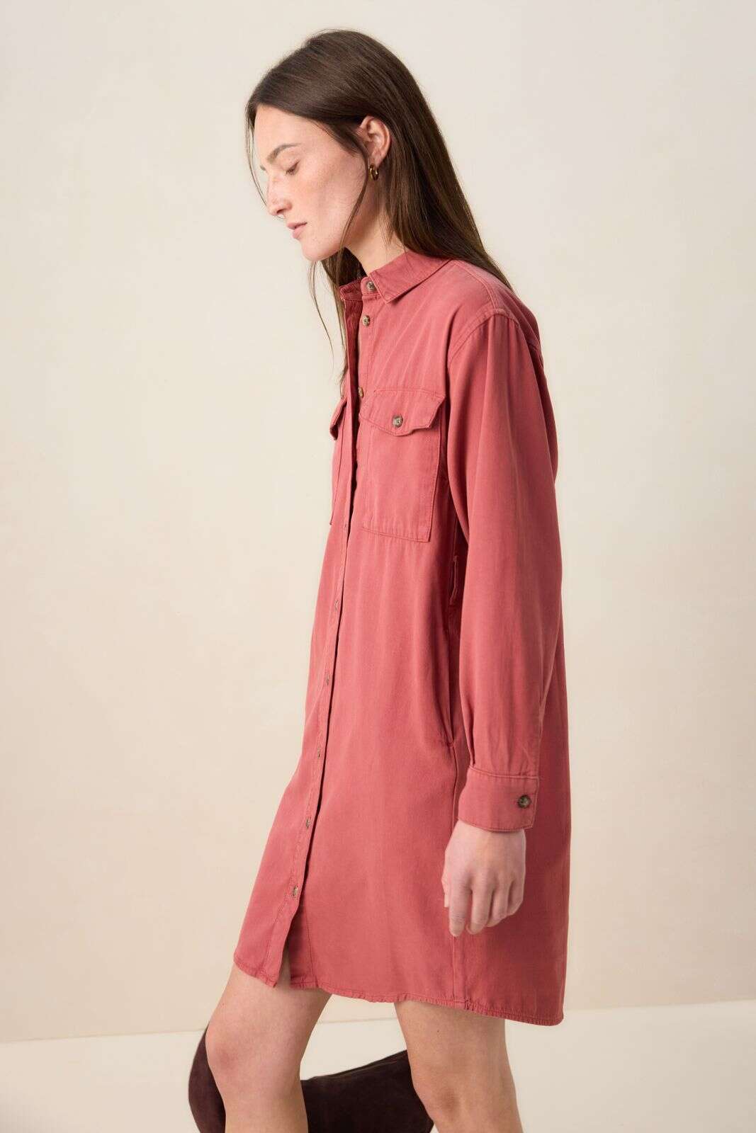 Donkerrode midi jurk met ceintuur