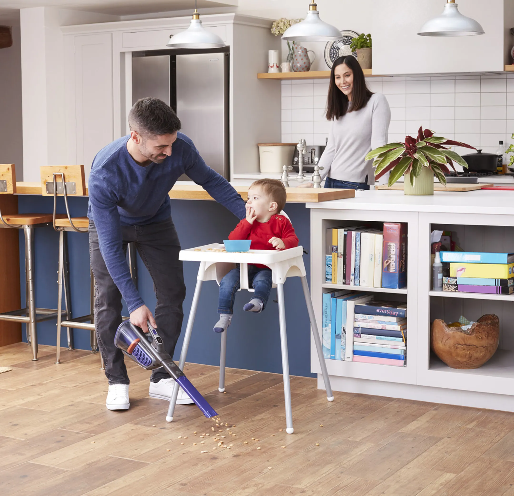 BLACK+DECKER Kruimeldief PET BHHV520BFP-QW