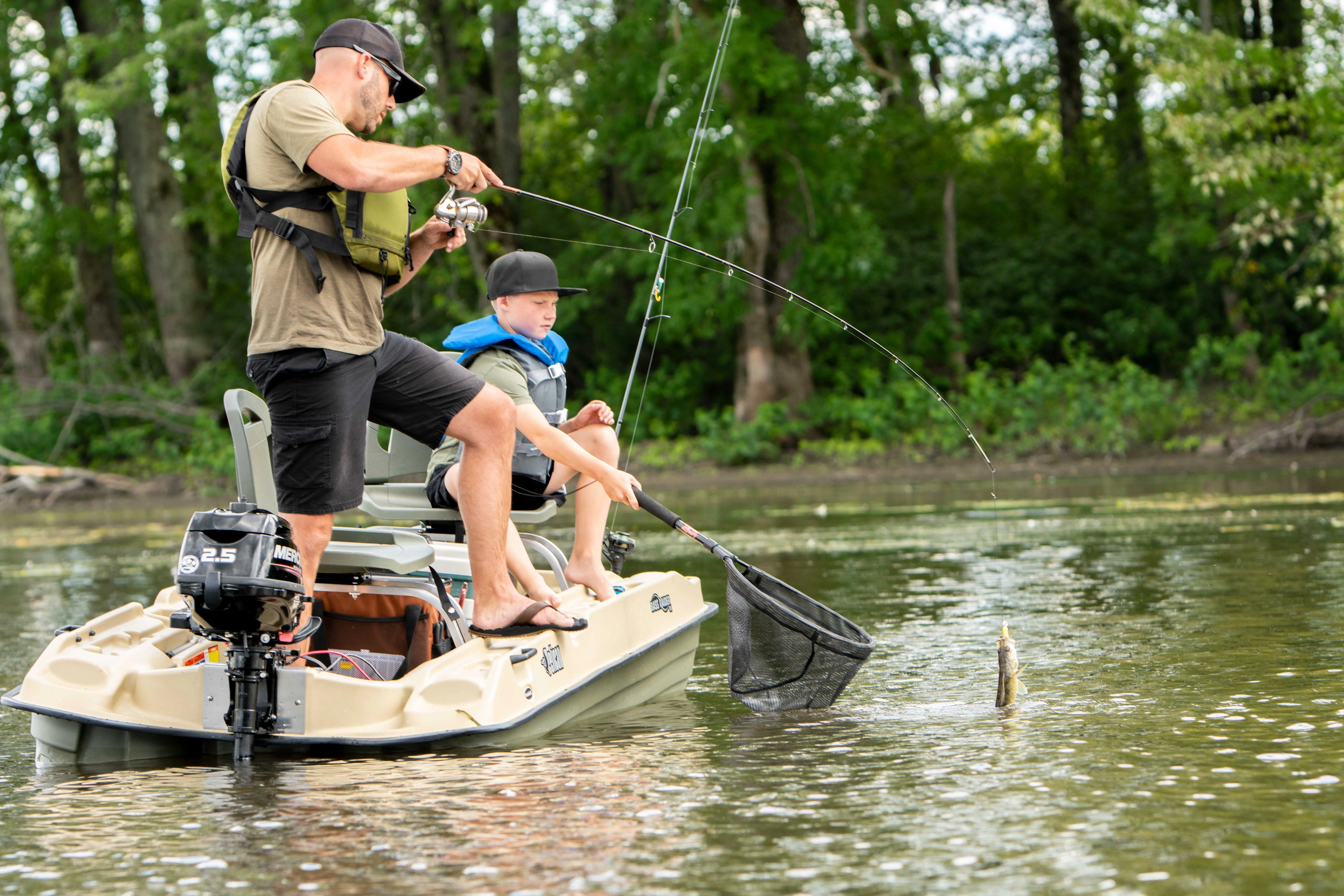 Bass Raider Boat 2 person Fishing Boat 10 ft Image 5