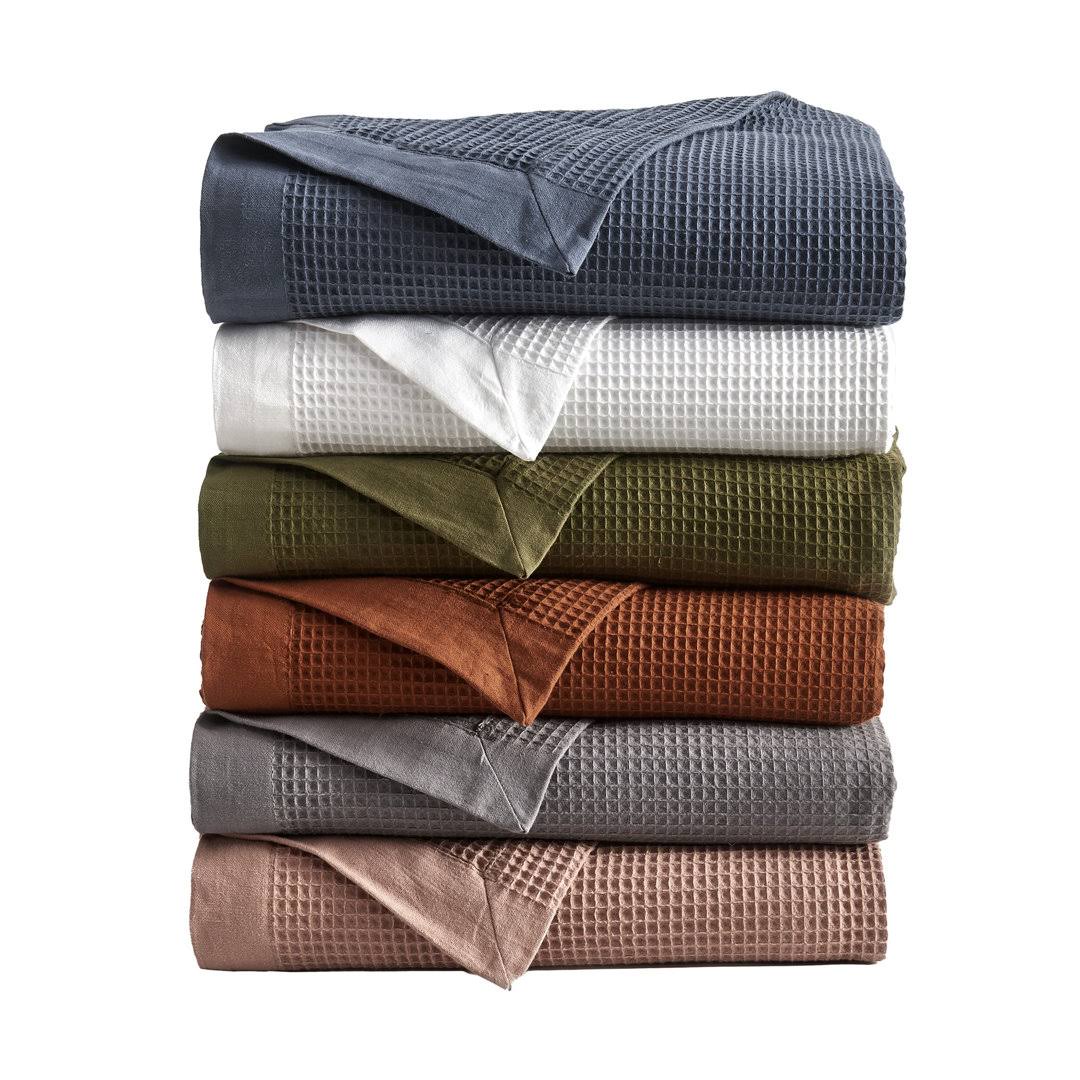 Cashe Latitude Run 100% Cotton Blanket Latitude Run Color: Olive Green, Size: King