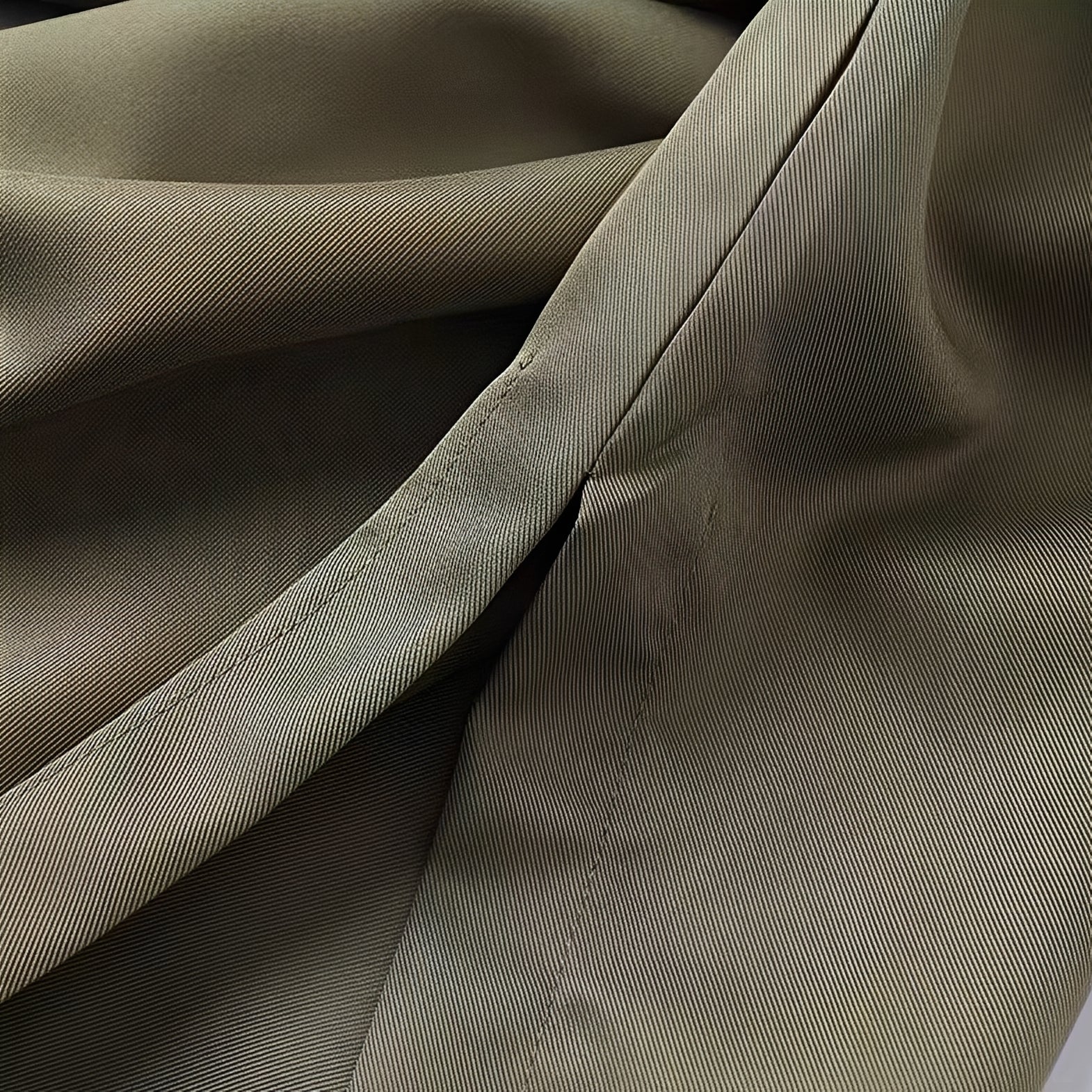 Everett - Robe Maxi Asymétrique