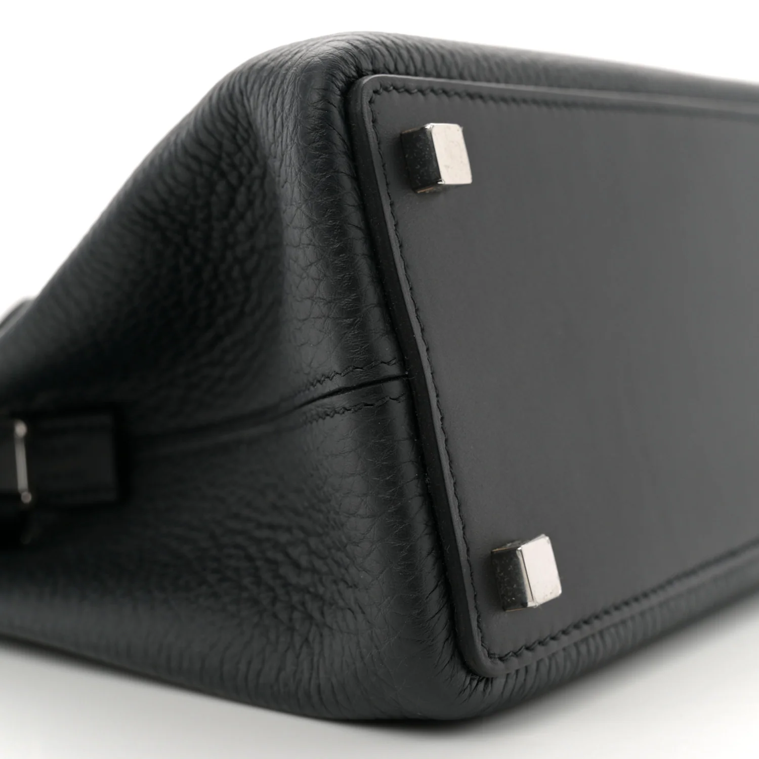 Togo Swift Medor Bag Black