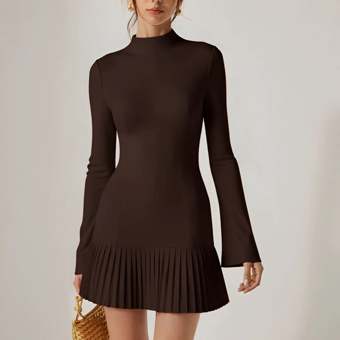 Elva - Robe Courte Plissée Élégante