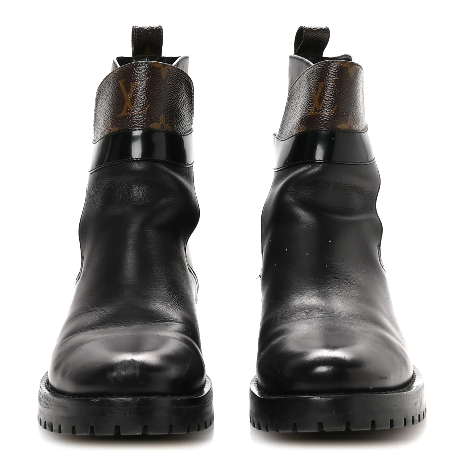 Calfskin Monogram Discovery Flat Ankle Boots 38 Black