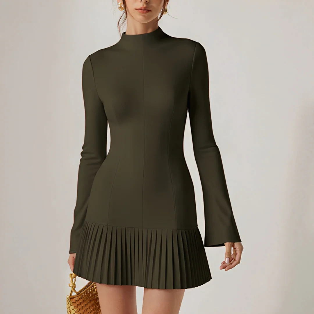 Elva - Robe Courte Plissée Élégante