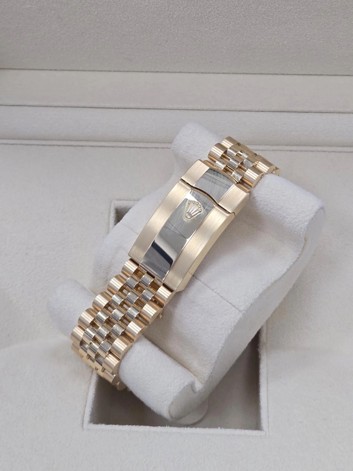 [Super Clone]RLX  Sky-Dweller 42mm Yellow Gold White Dial Jubilee - 336938【Super Clone】