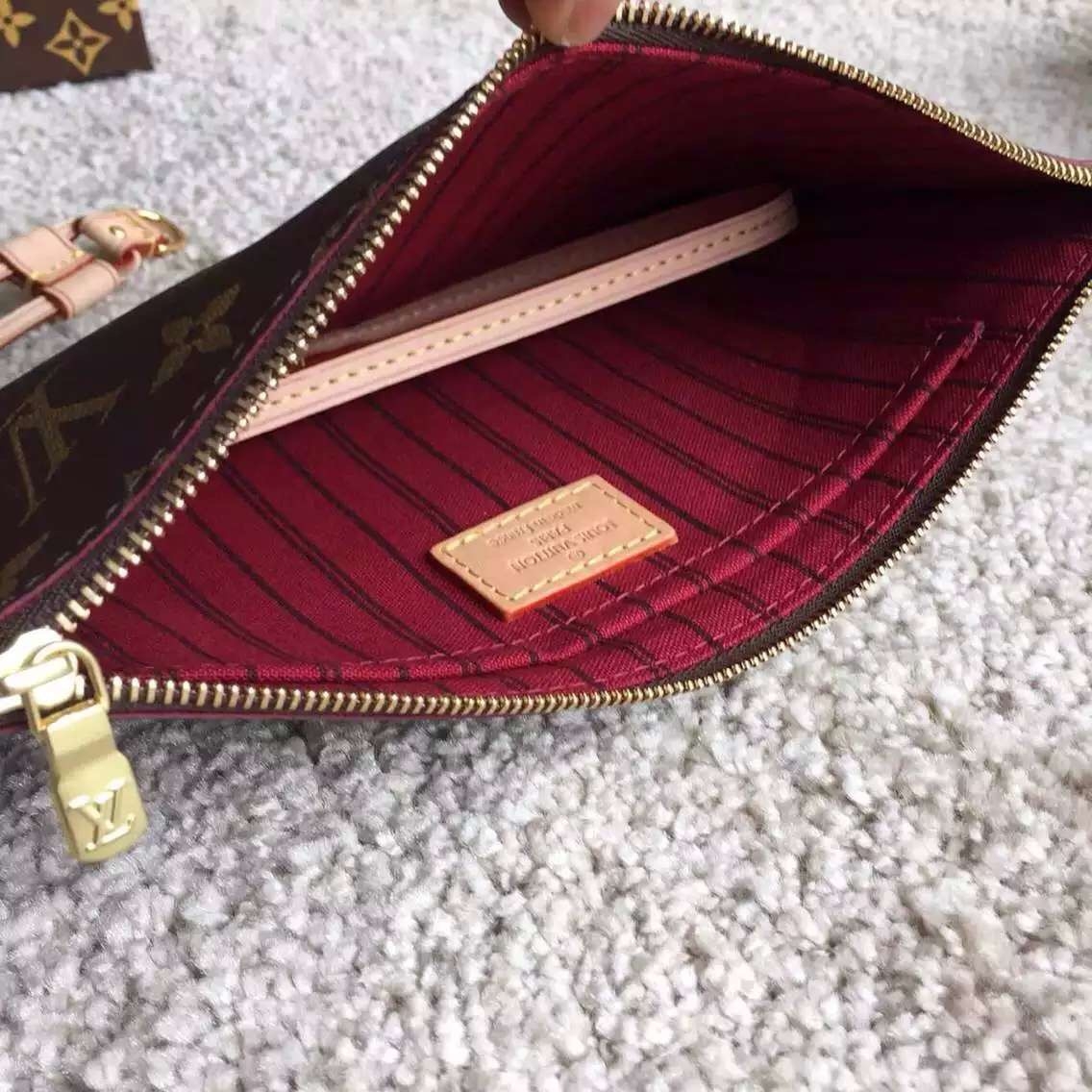 L Neverfull MM Bag Monogram Canvas M40996