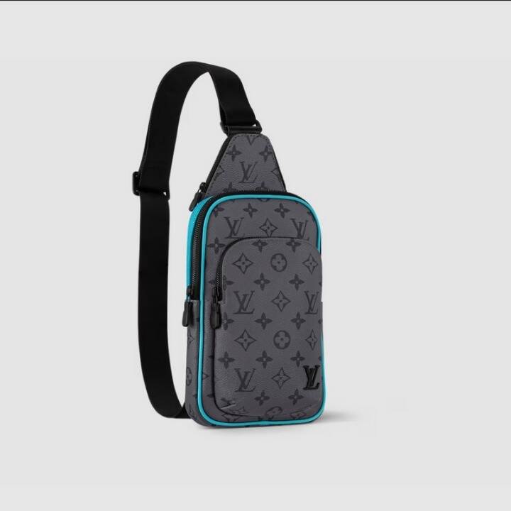 【プレゼントにも最適】Louis Vuittonアベニュースリングバッグ  M11703