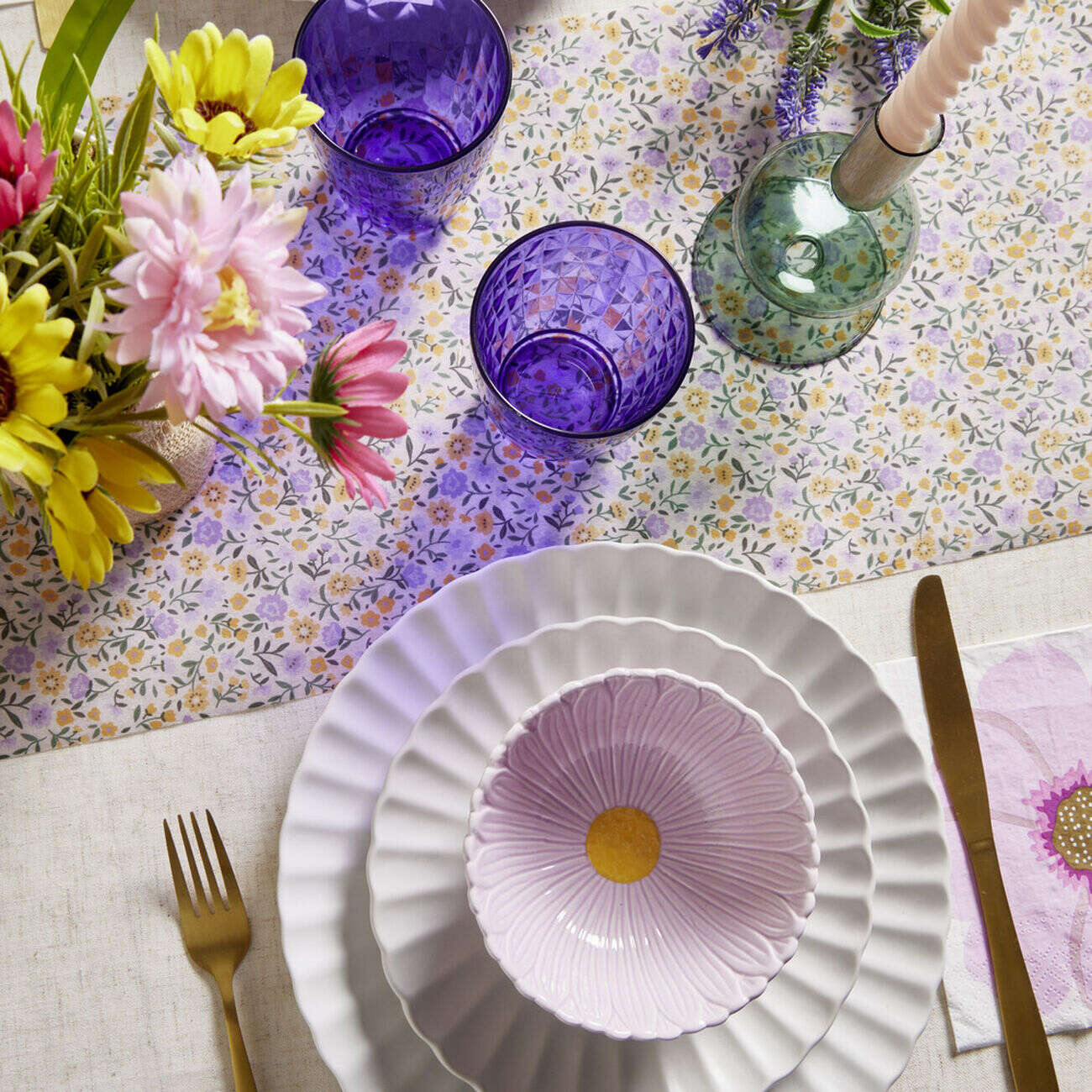 Chemin de table polycoton motif fleur liberty 28x300cm