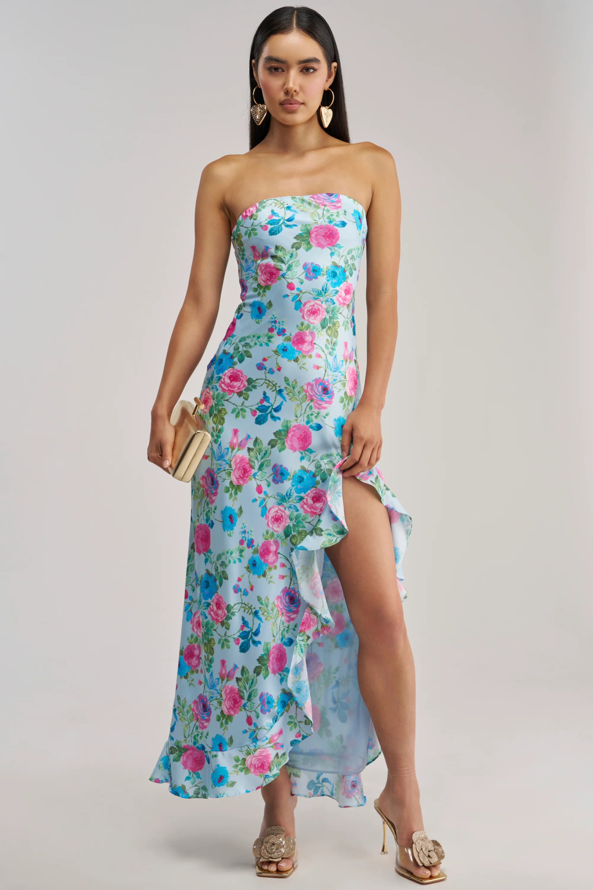 SHE IS THE MOMENT FLORAL MAXI DRESS - Akira Store