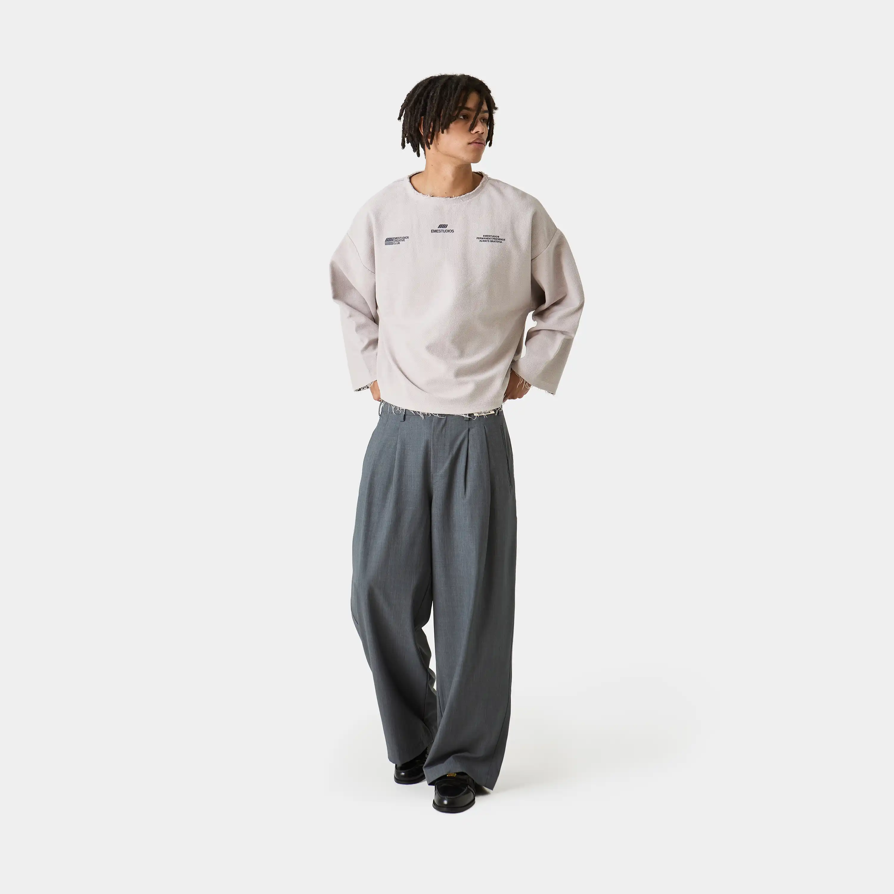 Suit Off Sand Oversized Crewneck