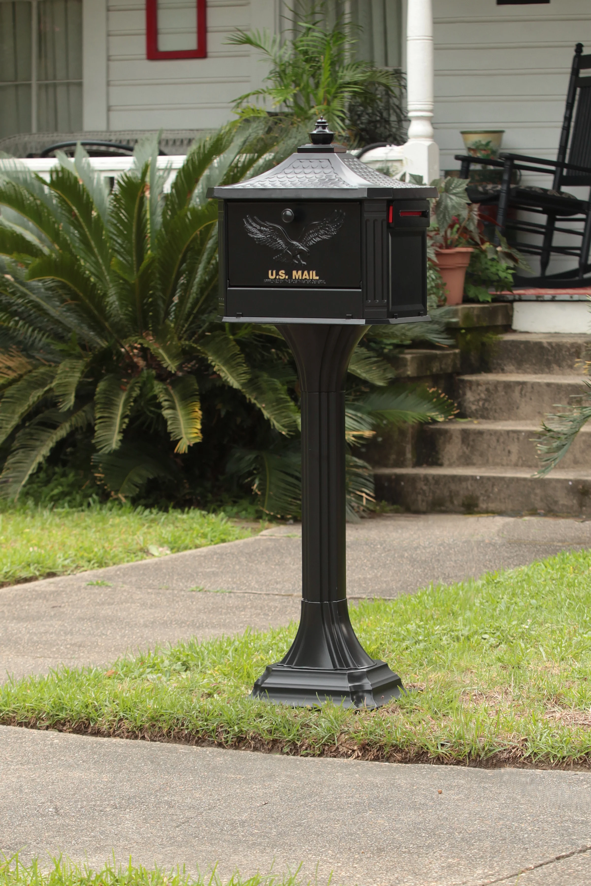 Architectural Mailboxes Pedestal Cast Aluminum, Large, Mailbox and Post Kit in Black