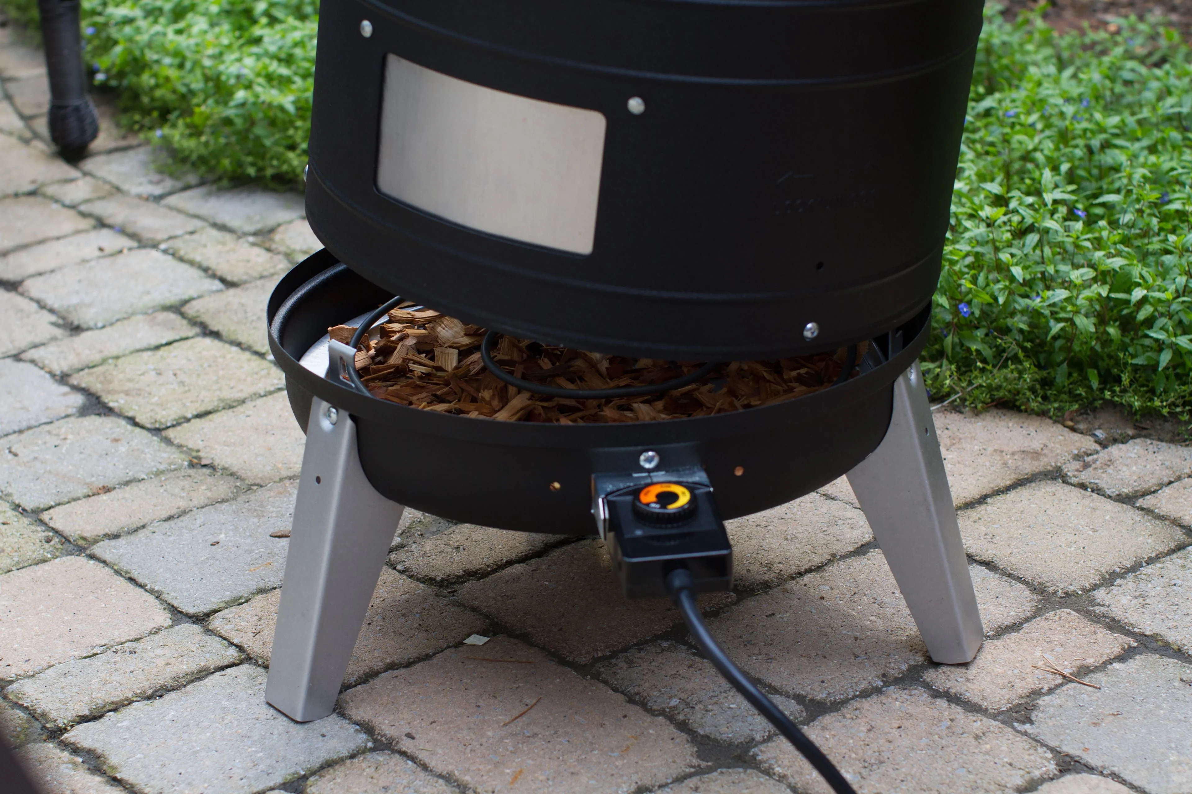 Americana 2 - in - 1 Electric Combination Water Smoker