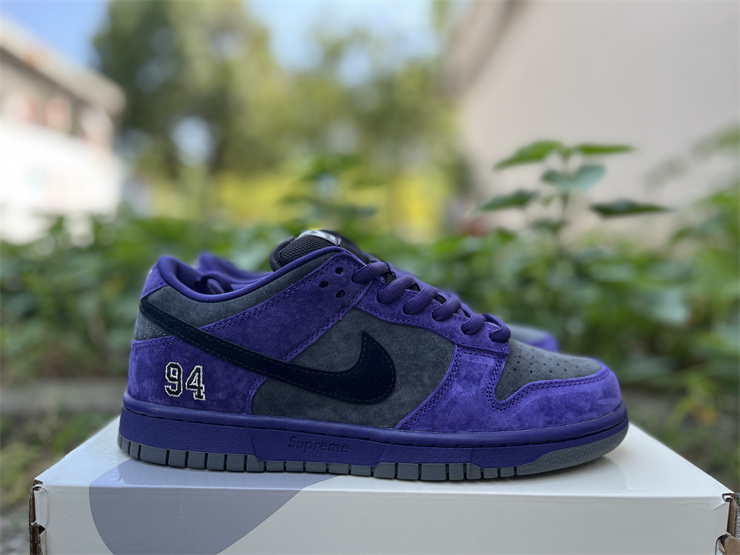 Supreme x Nike Dunk SB Dunk Low