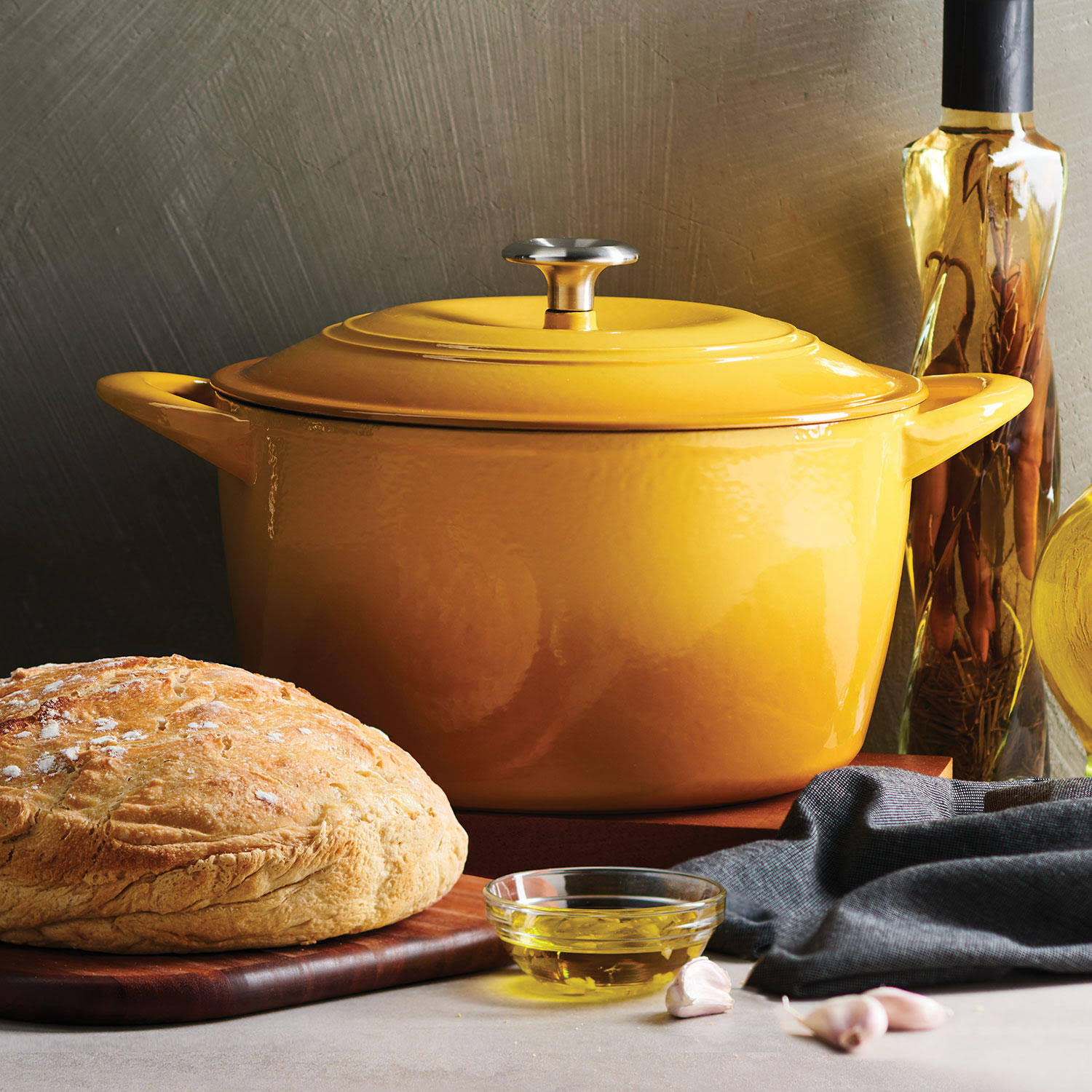 Tramontina Enameled Cast Iron 7-Quart Covered Round Dutch Oven Sunrise