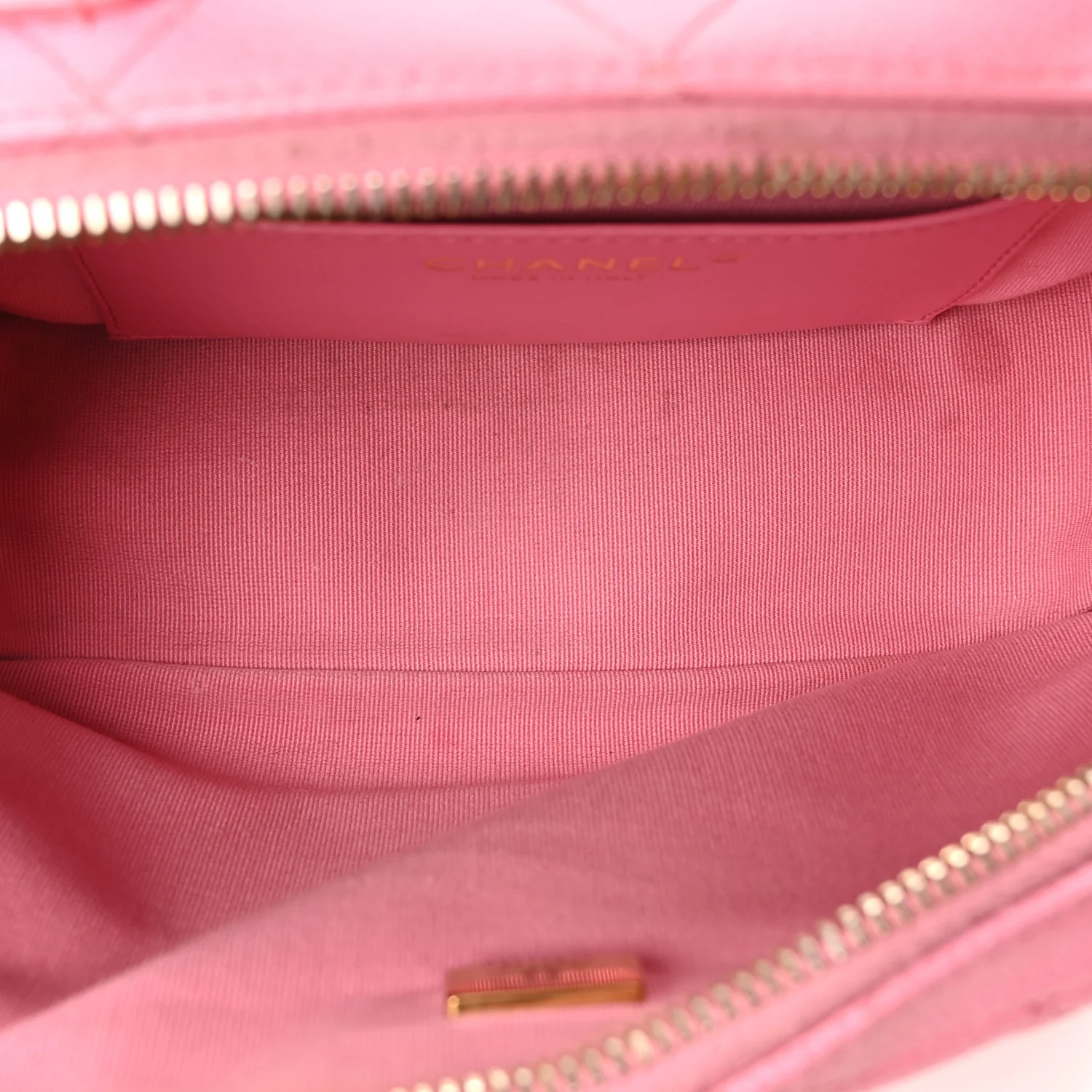 Caviar Quilted CC Small Top Handle Vanity Case Pink