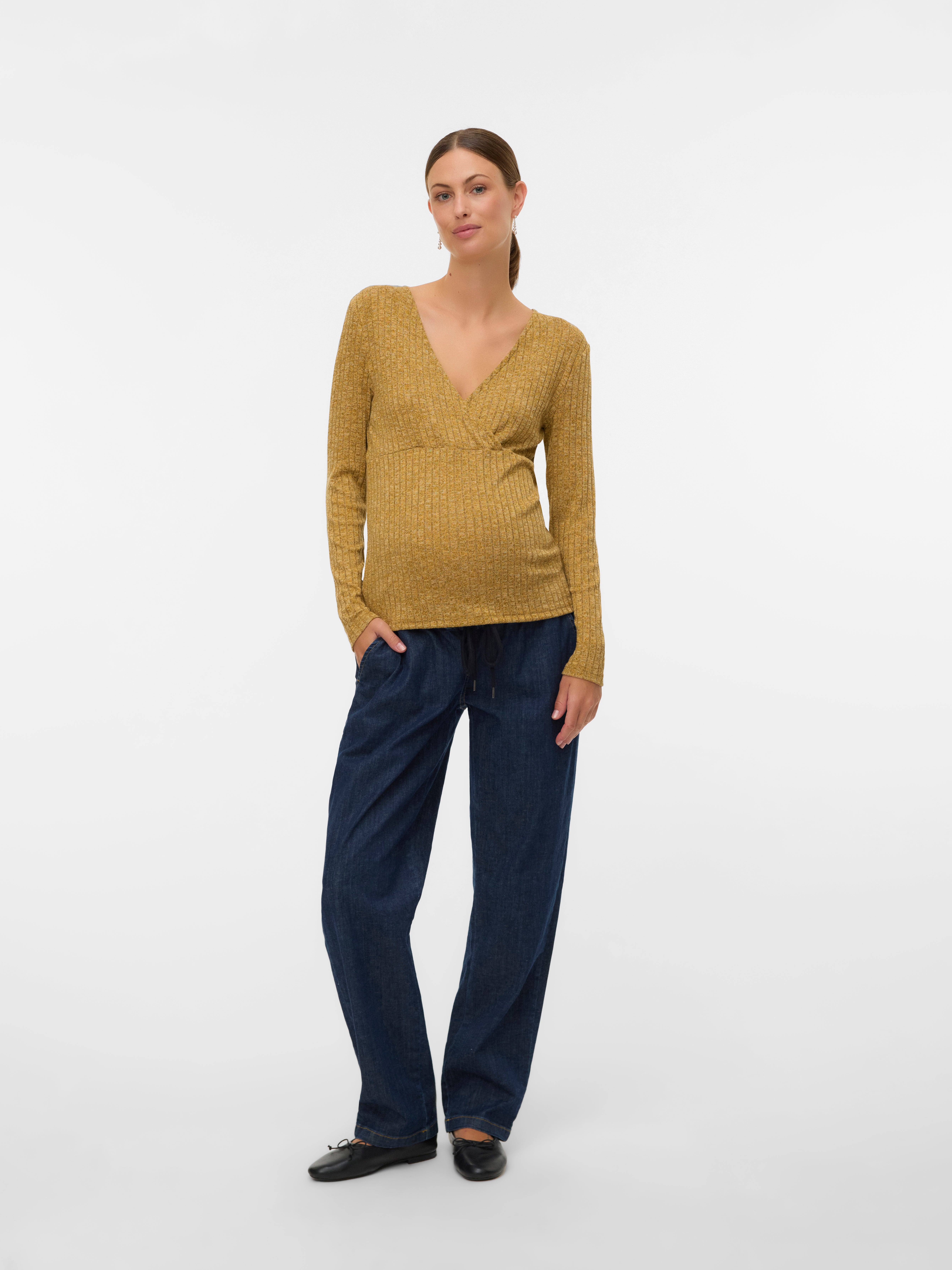 VERO MODA® Bodycon Fit V-Neck Top