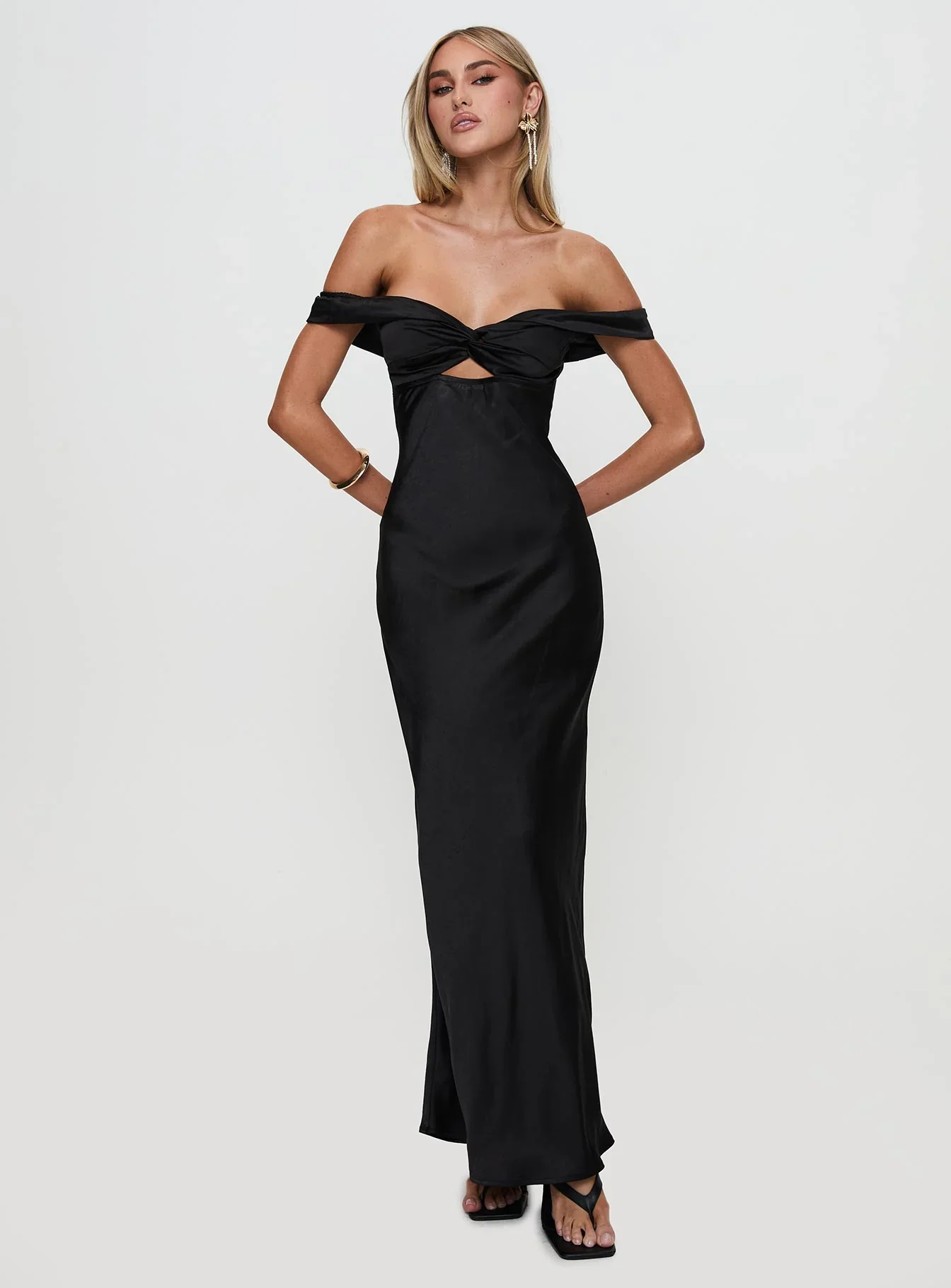 Rava Off The Shoulder Maxi Dress Black