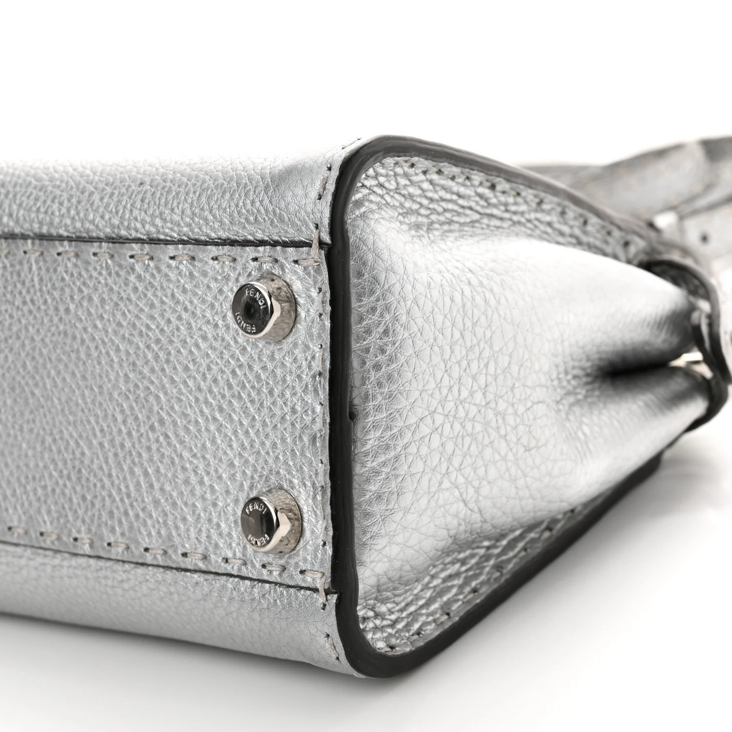 Cuoio Romano Lux Selleria Mini Peekaboo Iconic Satchel Argento