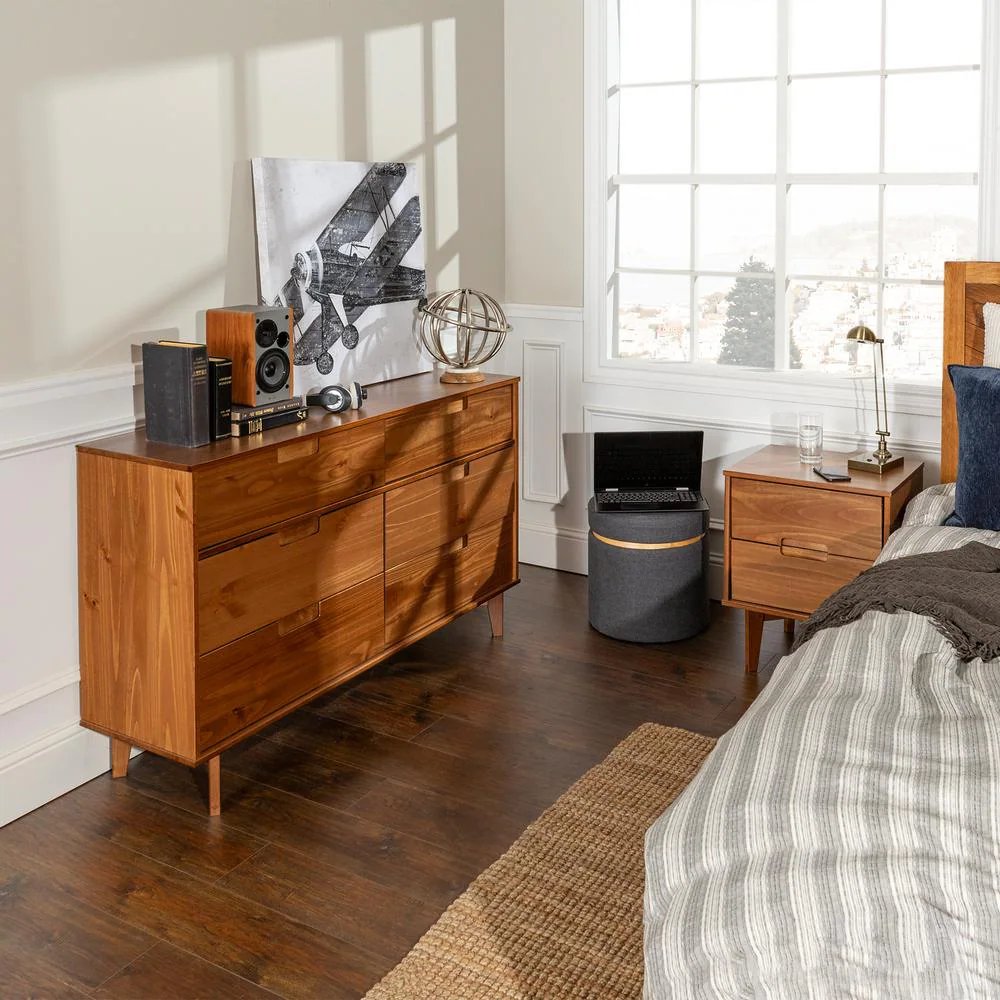 Commode en bois caramel à 6 tiroirs, style moderne du milieu du siècle