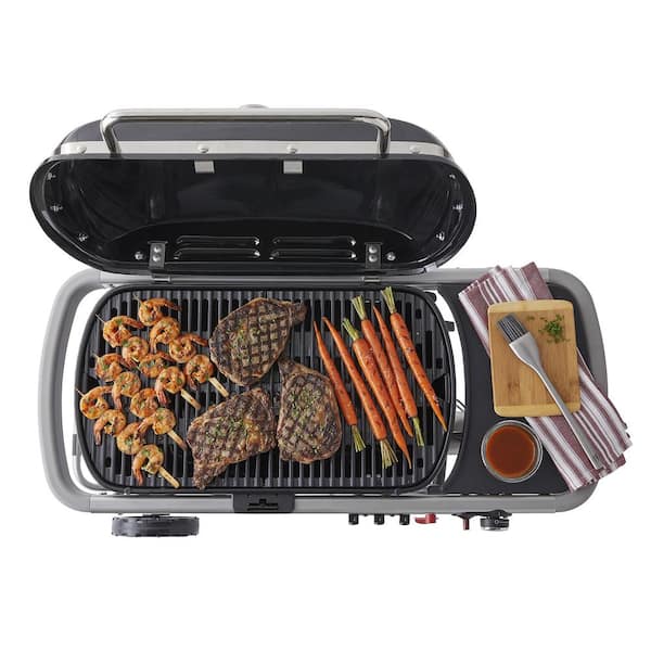 Traveler Portable Propane Gas Grill in Black Image 4