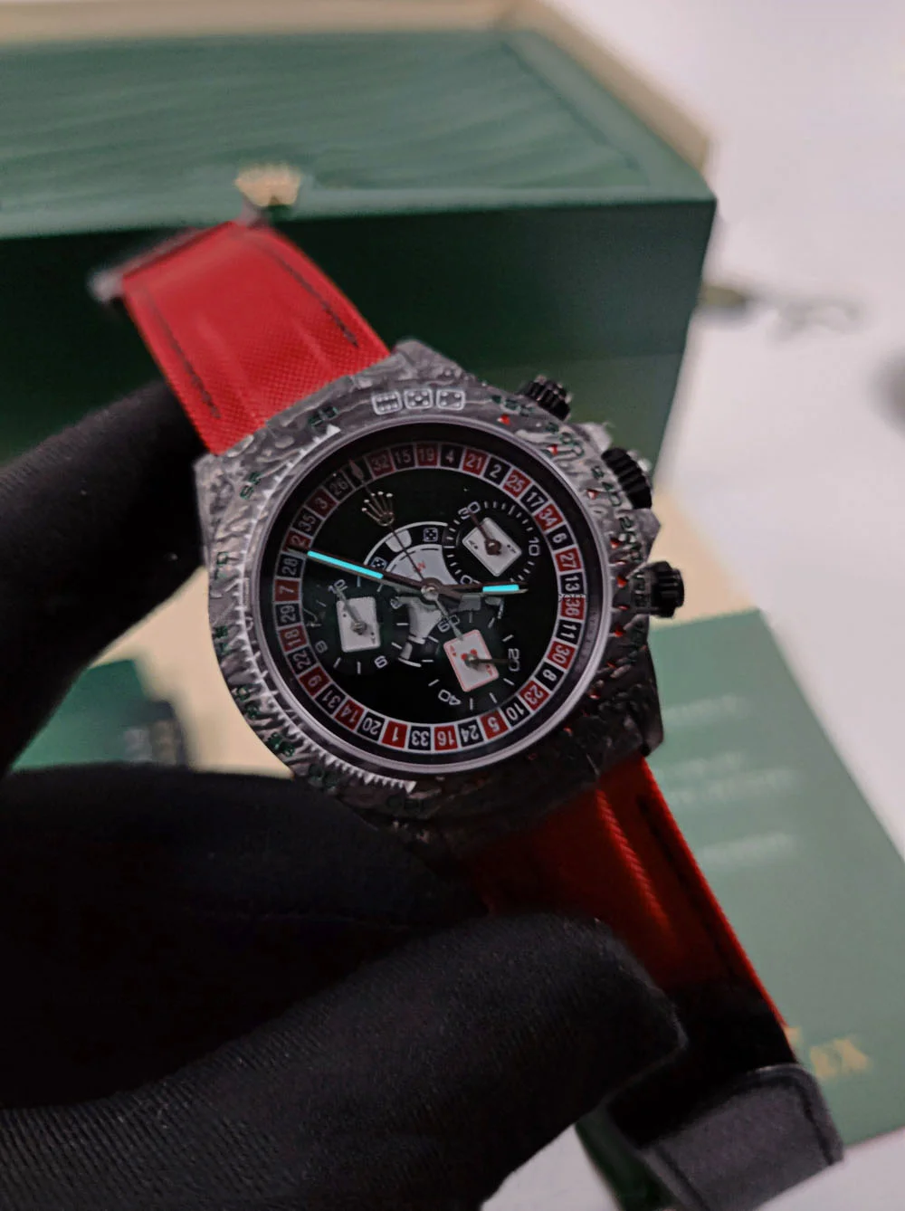 [Super Clone]Rolex Daytona DIW Carbon Lucky Player Casino Super Clone Swiss Replica Watch | Custom Made Limited Edition | 4130 Swiss Movement