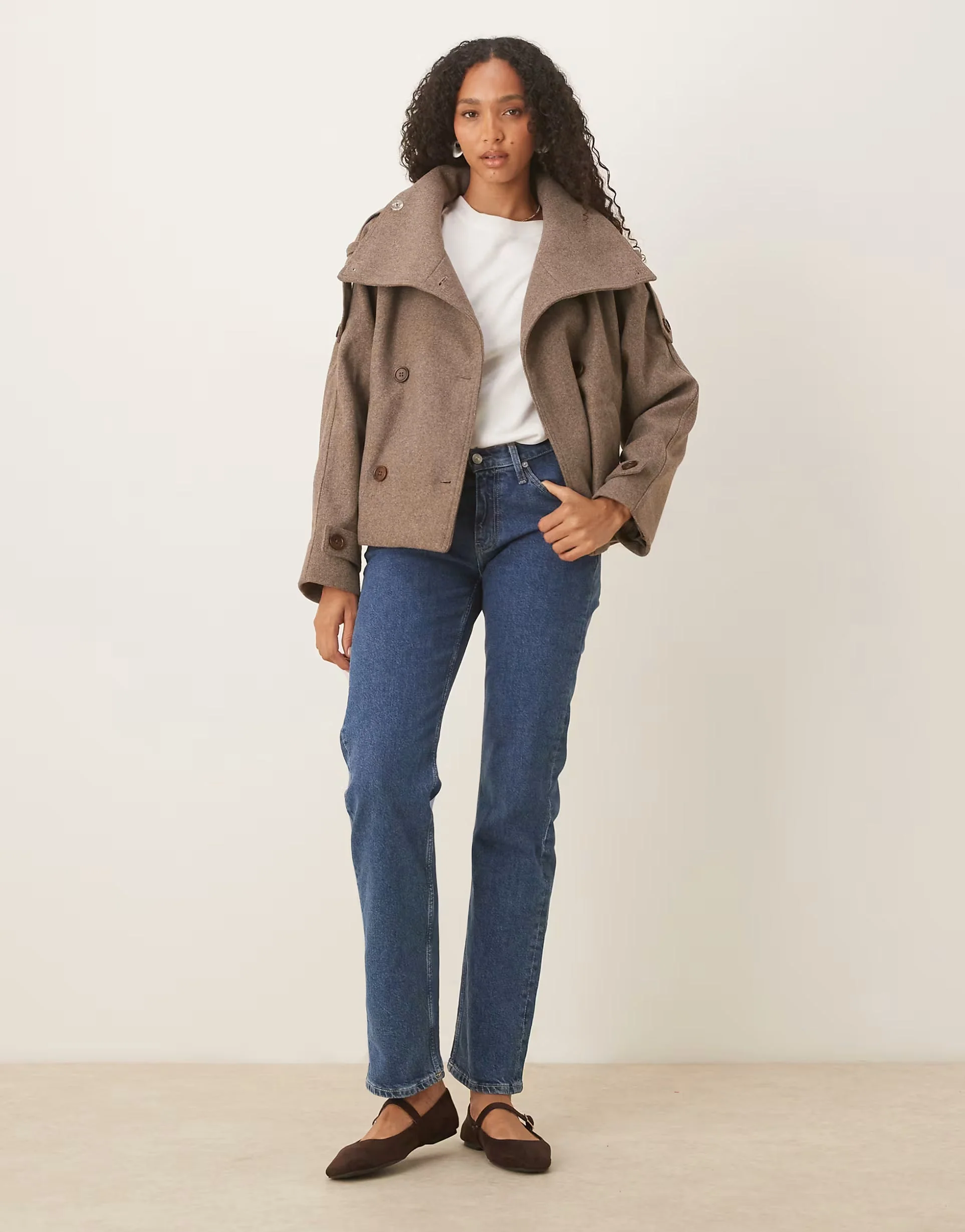 Manteau caban chic en laine pour l'automne