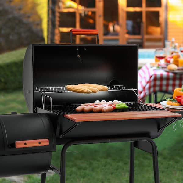Barrel Charcoal Grill in Black with Offset Smoker. 811 sq. in. Cooking Space. Wood-Painted Side Table