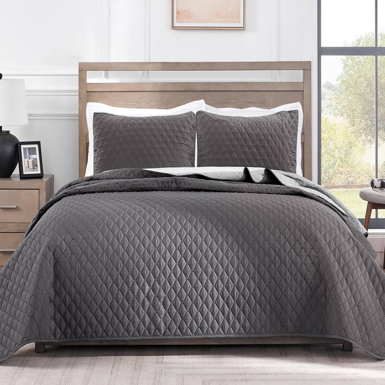 Exclusivo Mezcla Ultrasonic Reversible King Size Quilt Bedding Set with Pillow Shams Lightweight Quilts King Size Soft Bedspreads Bed Coverlets for