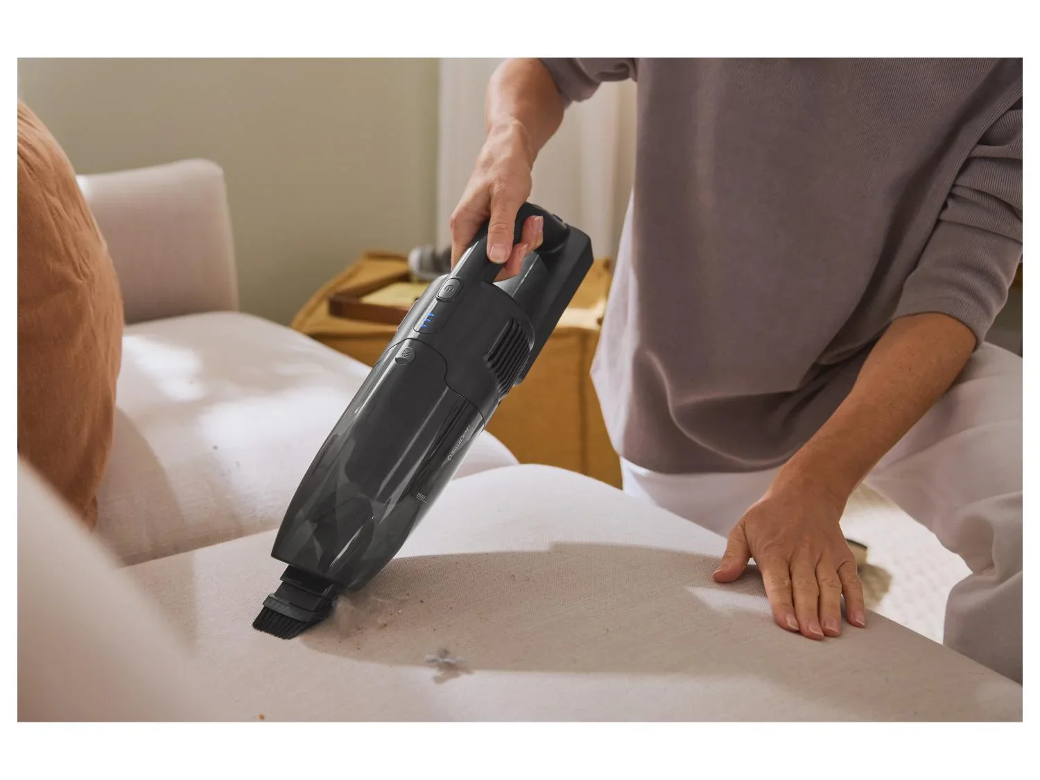 SILVERCREST Aspirateur balai 2 en 1