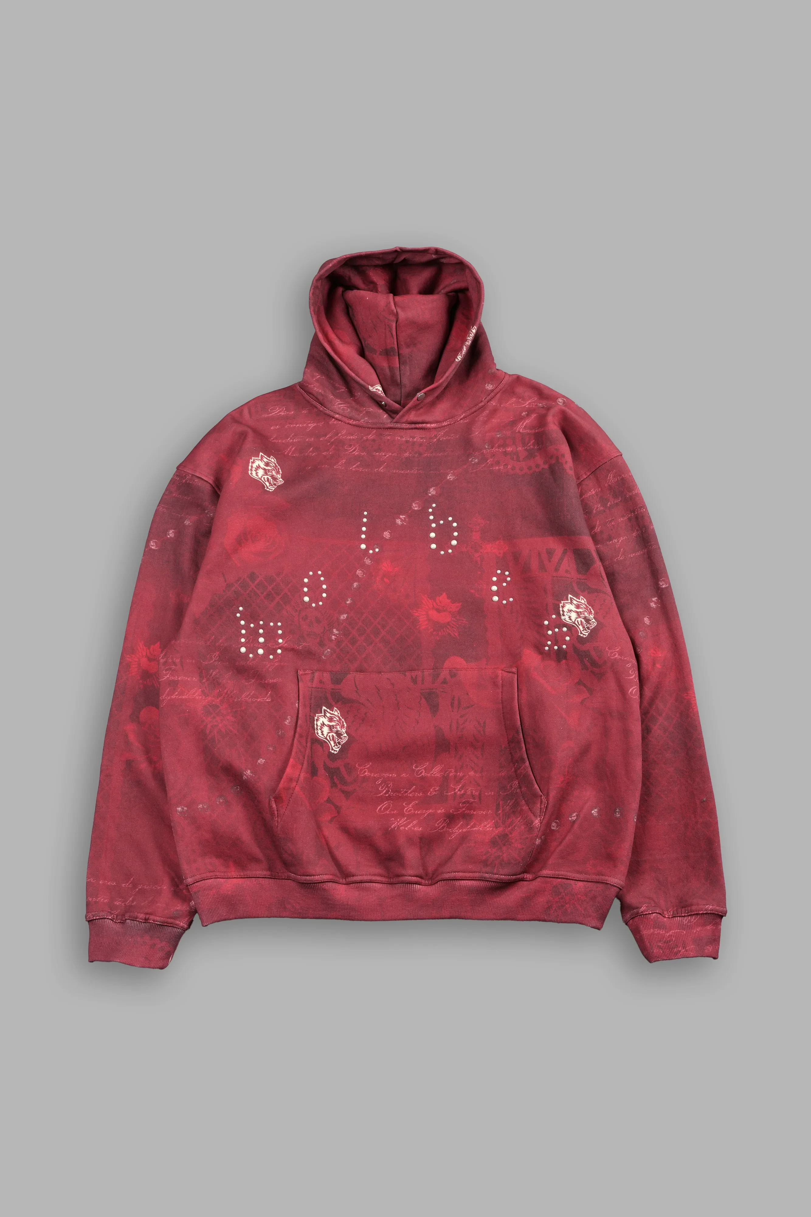 Wolves Pyramid Pierce Hoodie In Rosas De Sangre