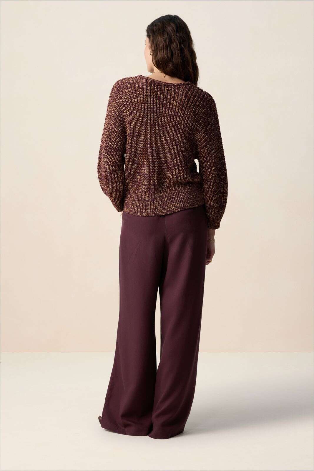 Donkerrode v-hals trui met lurex