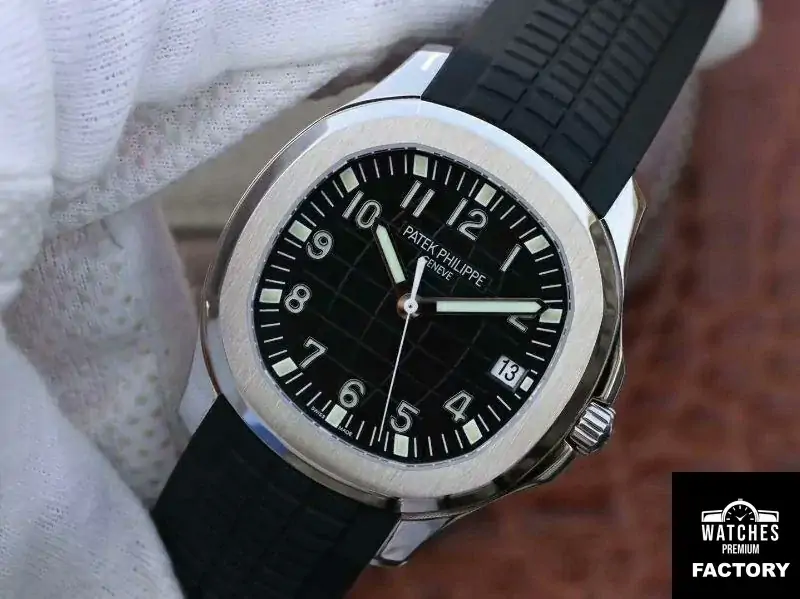 Patek Philippe Aquanaut Jumbo 5167A-001 Black Dial