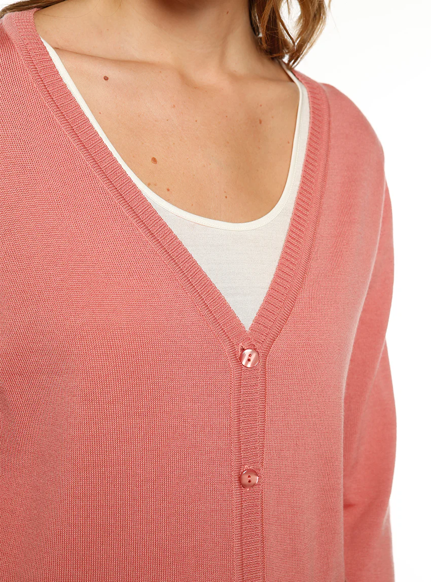 Gilet femme en laine merinos rose tomette