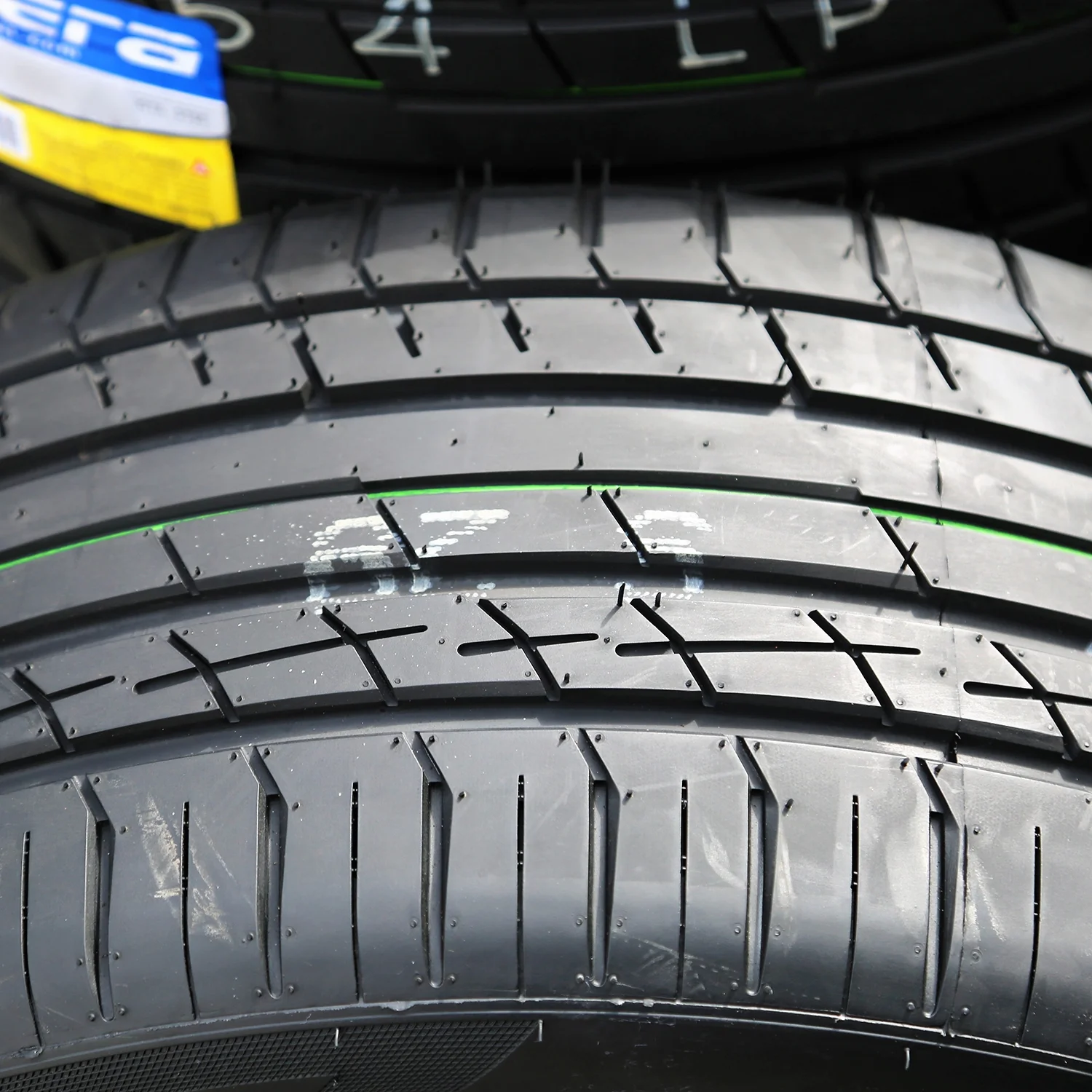 Pair of 2 Iota ST68 275/40ZR20 275/40R20 106Y XL High Performance a/s All Season Tires - Image 6