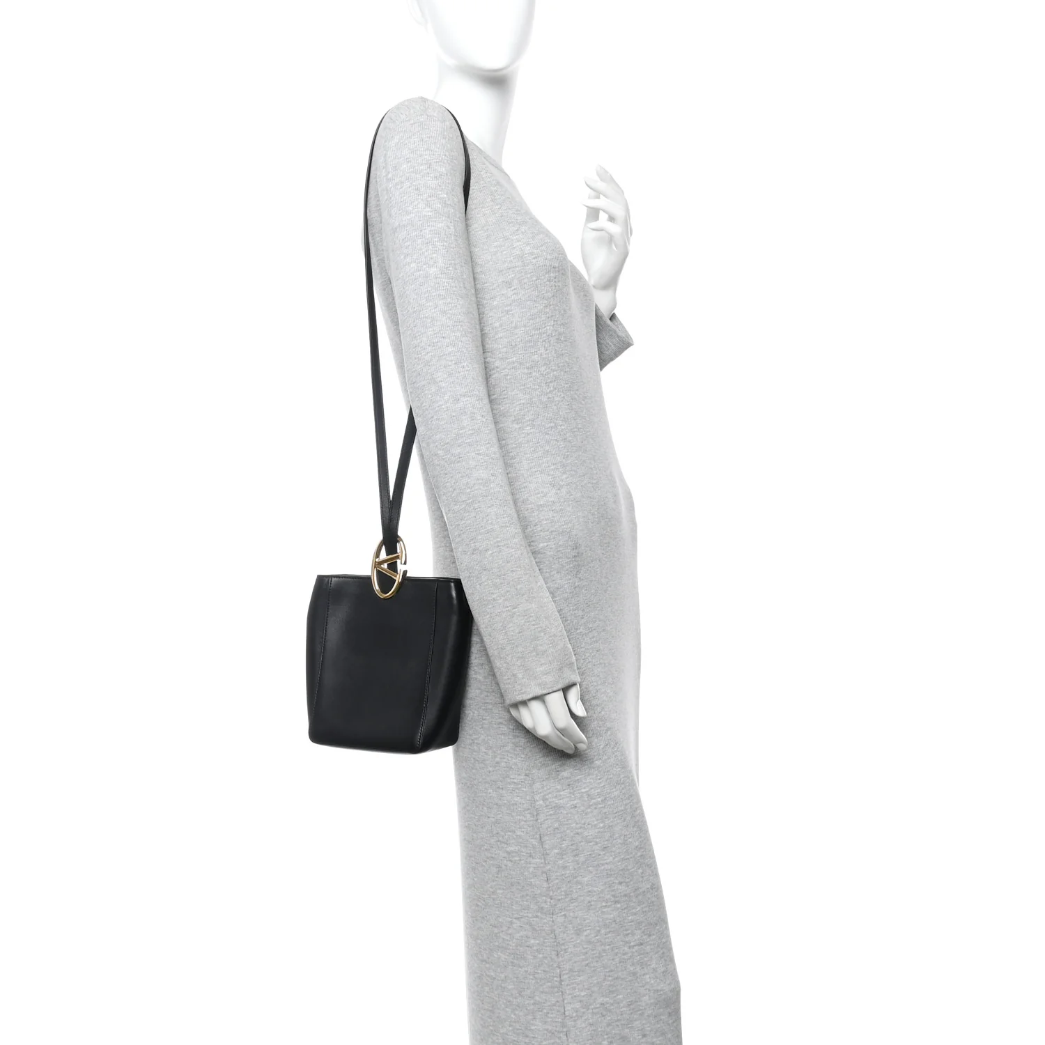 Nappa VLogo Bold Bucket Bag Black