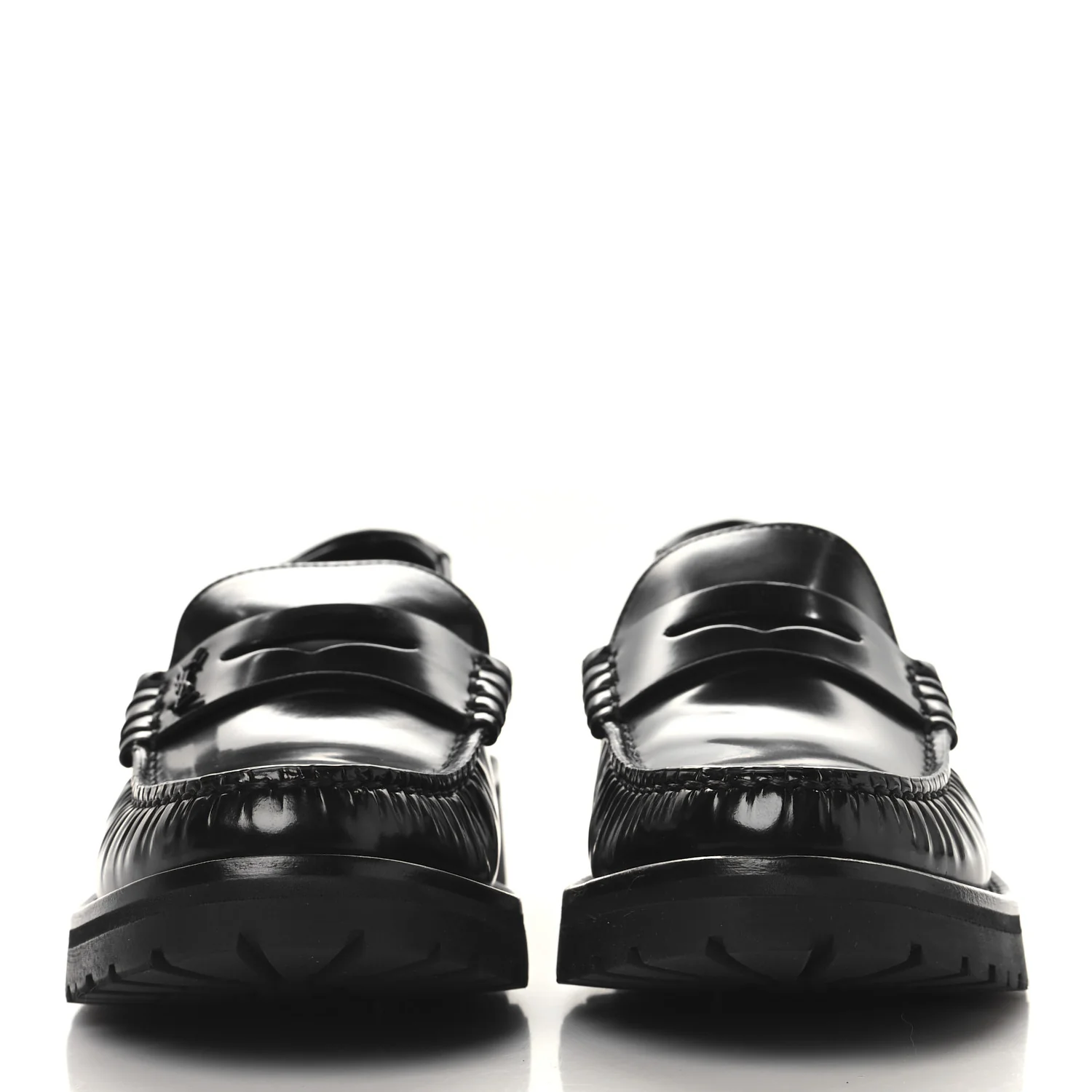 Glazed Calfskin Le Loafer 15 Penny Slippers 38.5 Black