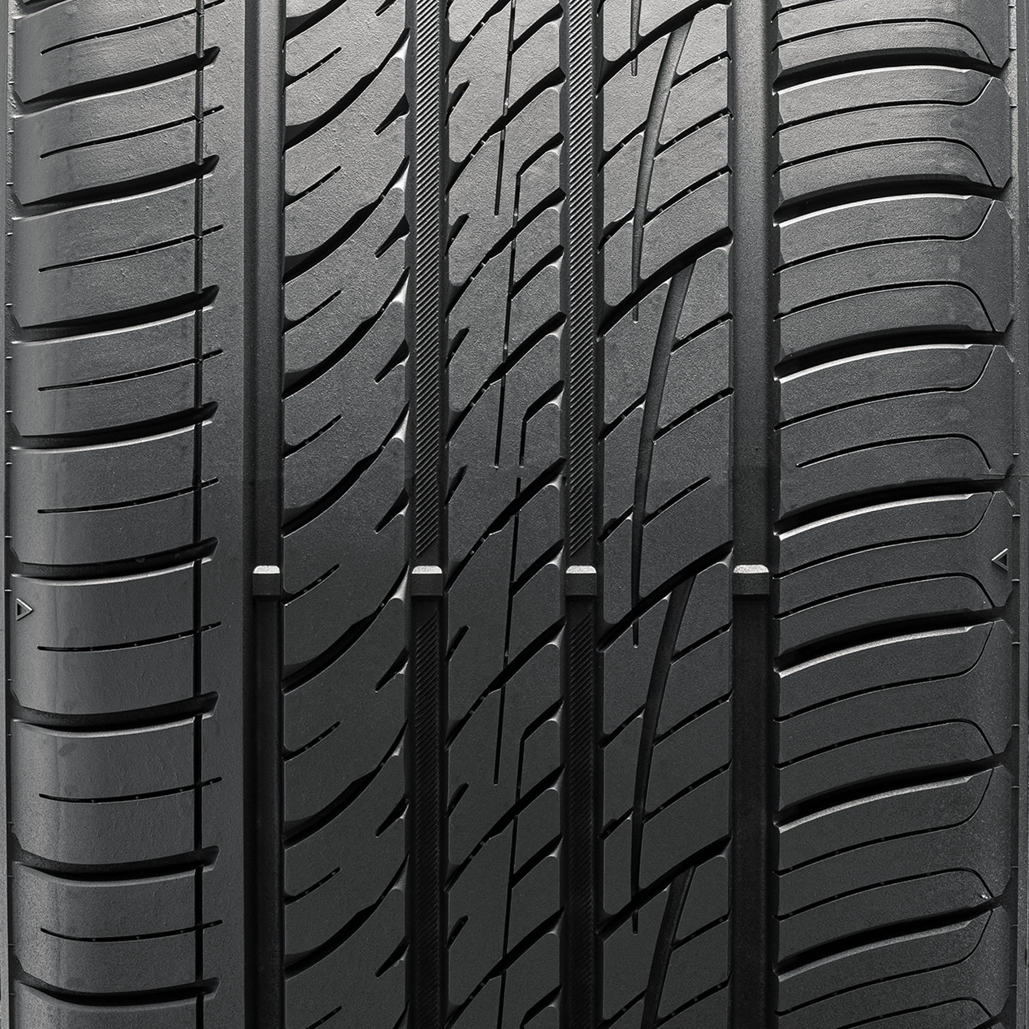 Celimo Salient CS580 All-Season 245/45R19 102Y XL SUV/Crossover Tire